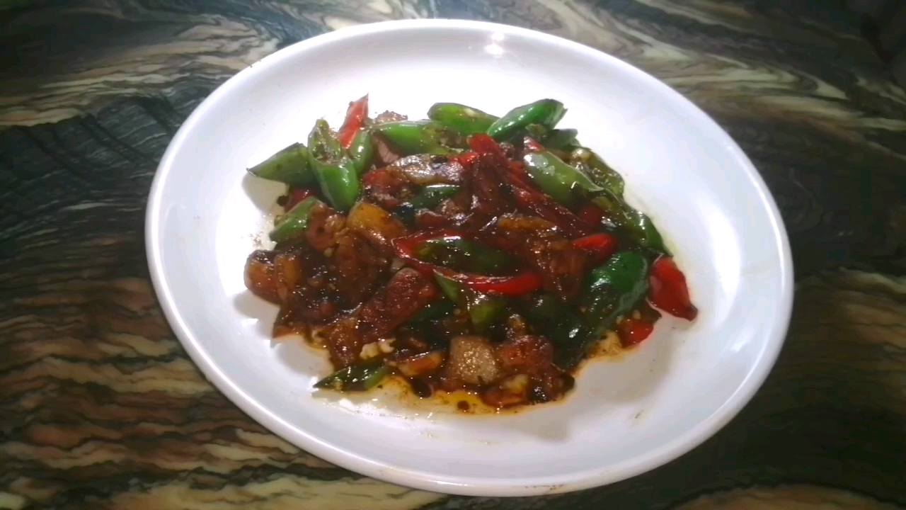 农家小炒肉,香辣湘菜,辣椒炒肉片,好吃又下饭的家常菜