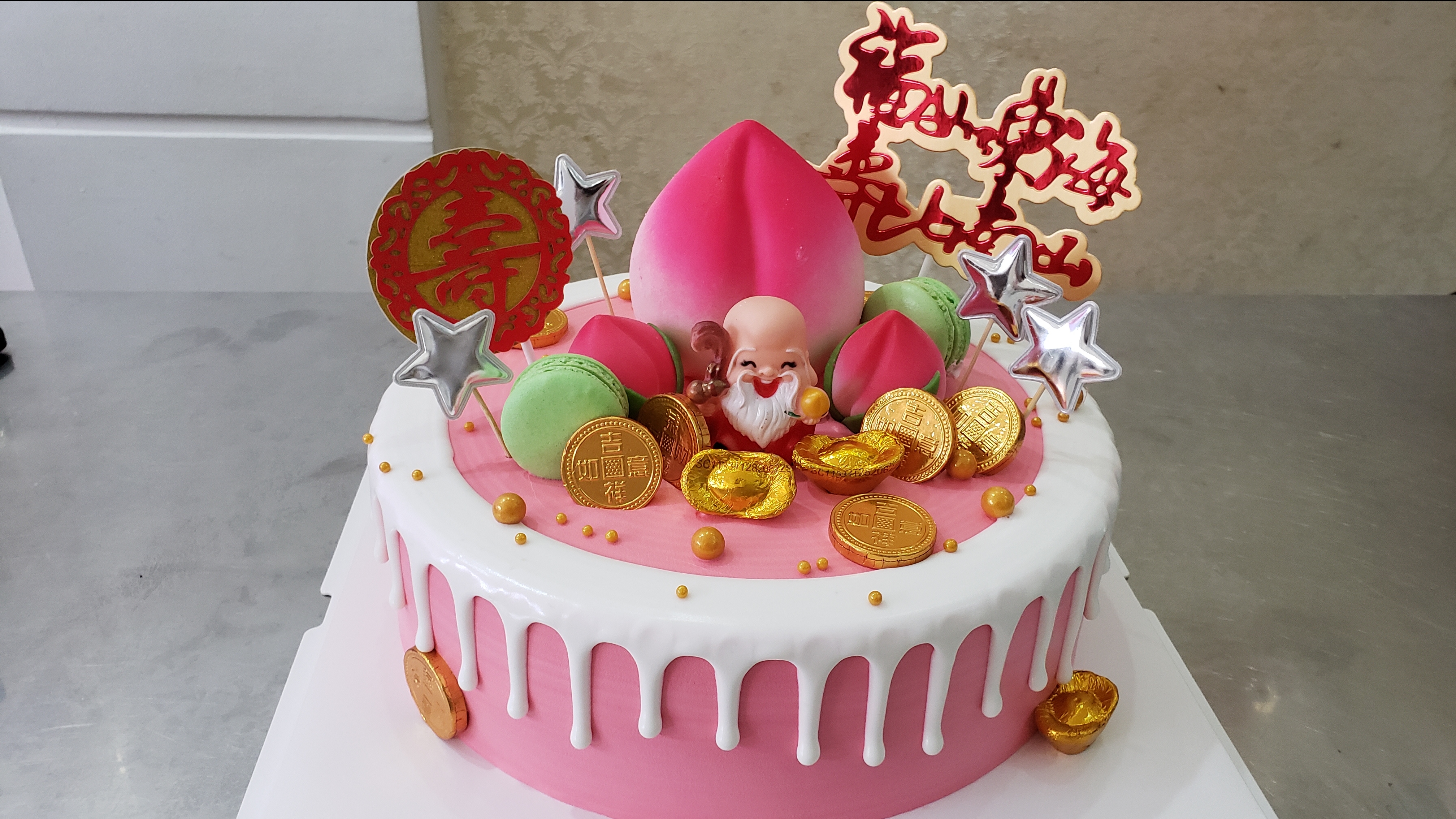 网红寿星蛋糕制作的全过程,操作简单易学,你学会了吗?