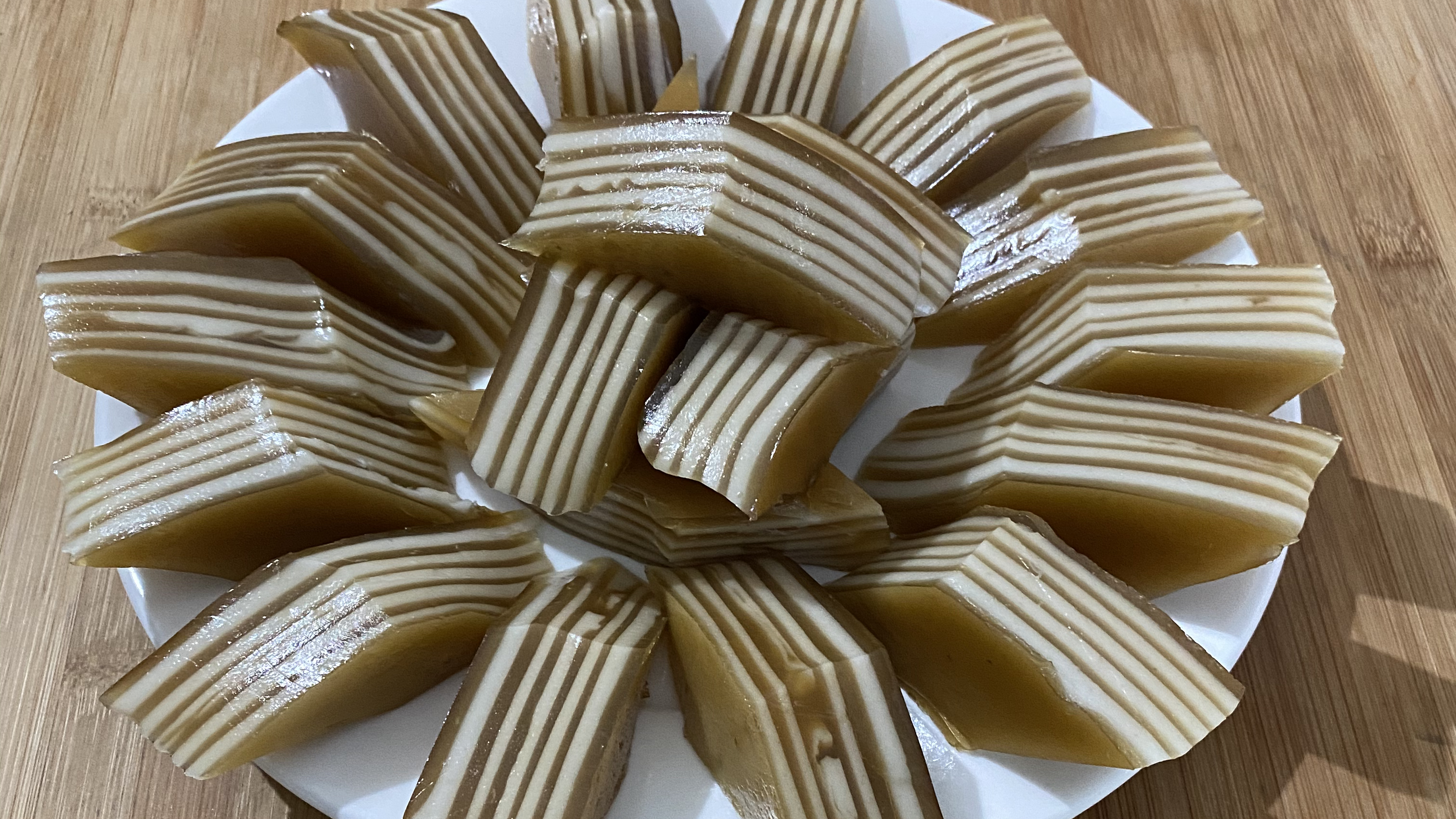 千层糕的家常做法,广东小吃椰汁马蹄糕美味Q弹大人小朋友都喜欢