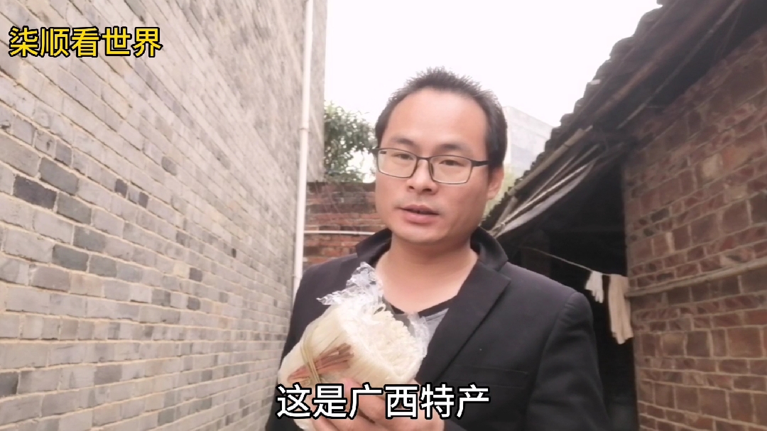 今天鸡蛋炒米粉,广西特产米粉,好吃不贵