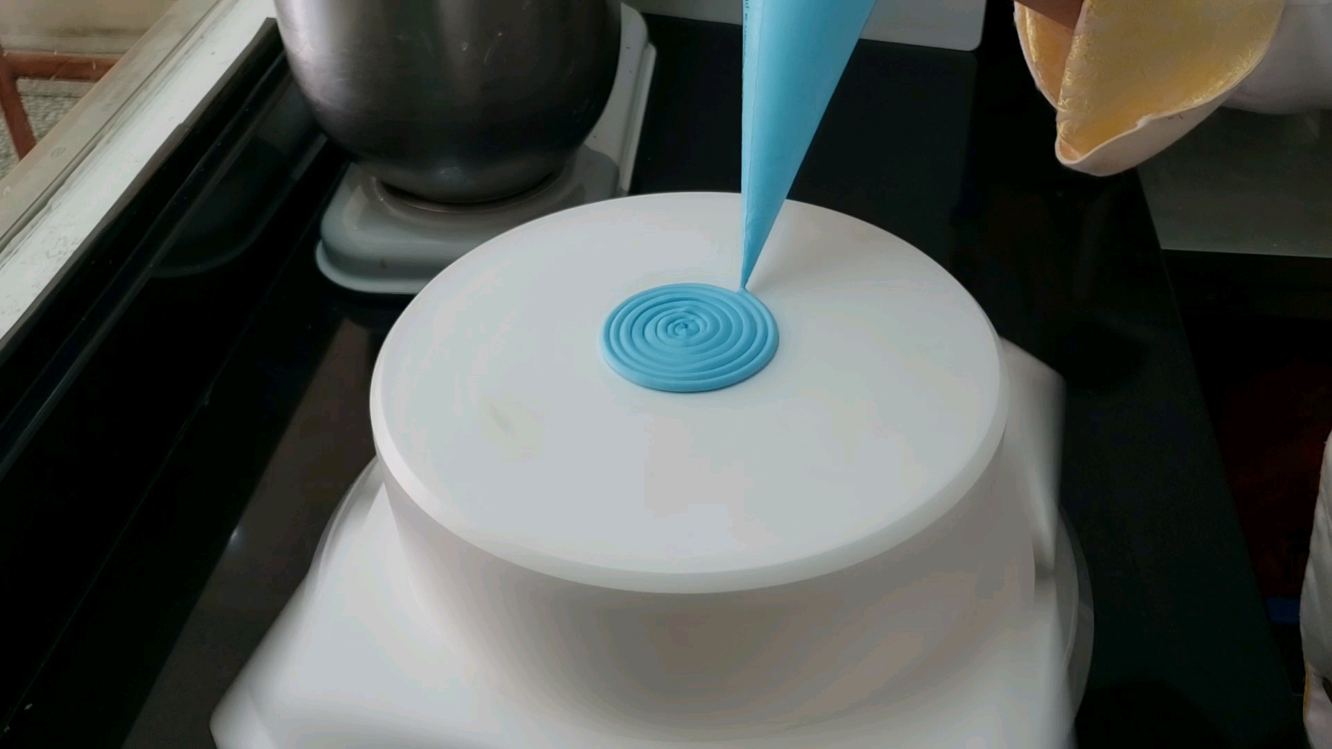 酷炫的奥特曼蛋糕,小男孩们的最爱。