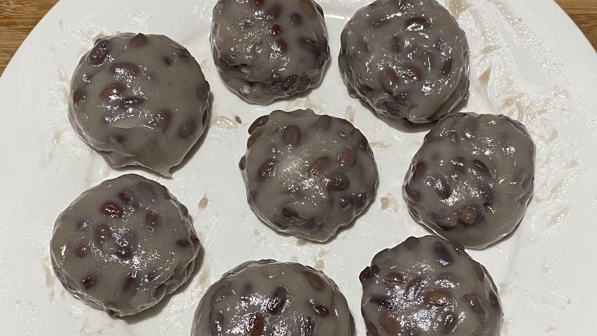 红豆糯米糕的家常做法,没需技巧在家轻松做,软糯香甜大家都爱吃