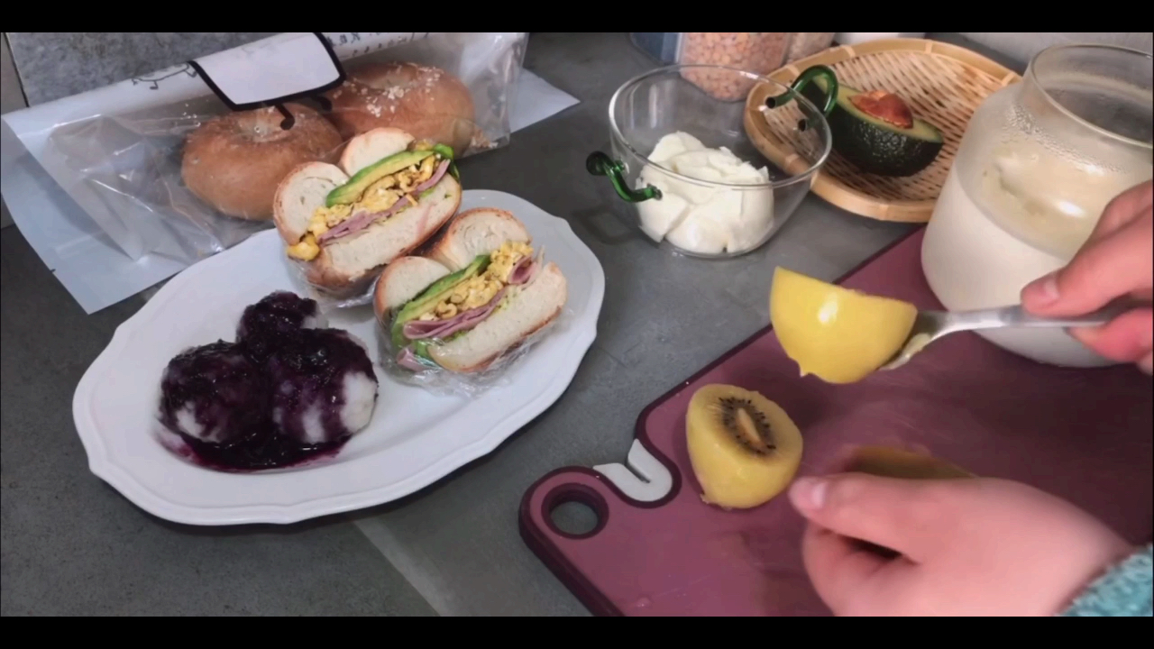 「美食vlog」蔓越莓司康|低糖无油贝果|蓝莓山药|番茄蛋汤