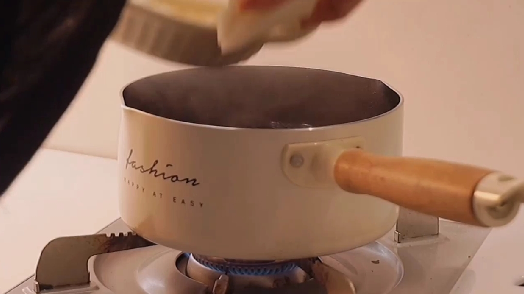 让人超有食欲的韩式炸年糕做法,快跟着学做一份给自己吃