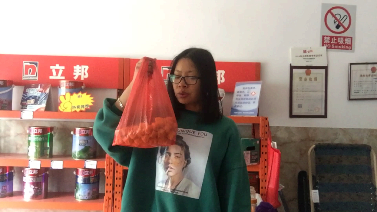 80后花3分钟教你如何做油豆腐好吃,咬一口汤汁流油,味道绝了