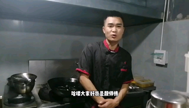 殷大师教大家香酥糯米鸭,赶快收藏起来吧