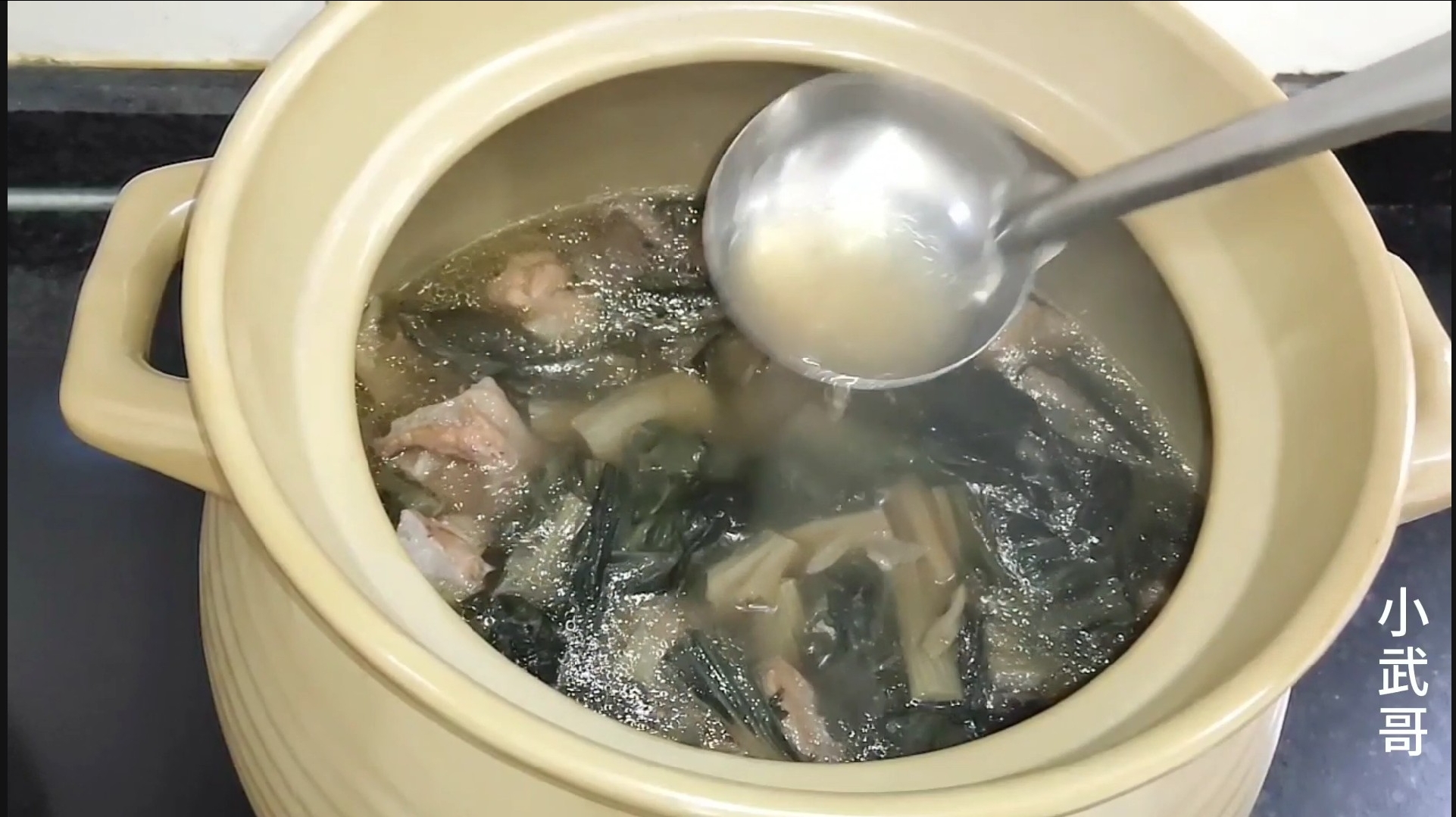 广东菜干汤这样煲,清热润肺,一家老小都爱喝