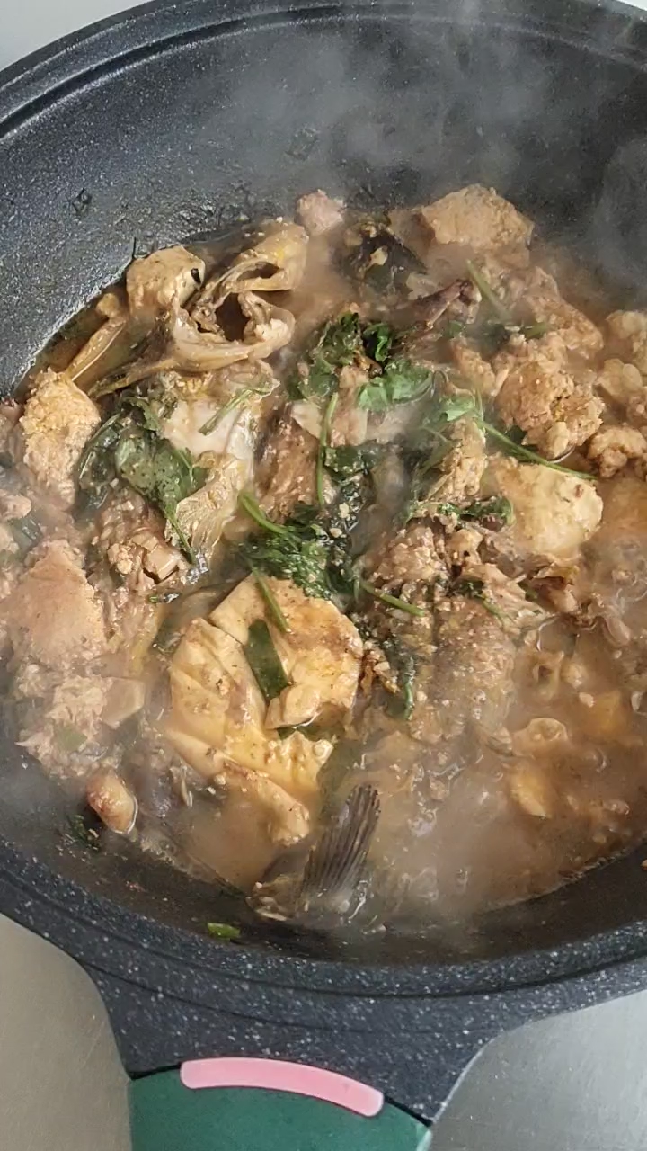 亲手做的东北嘎鱼炖豆腐
