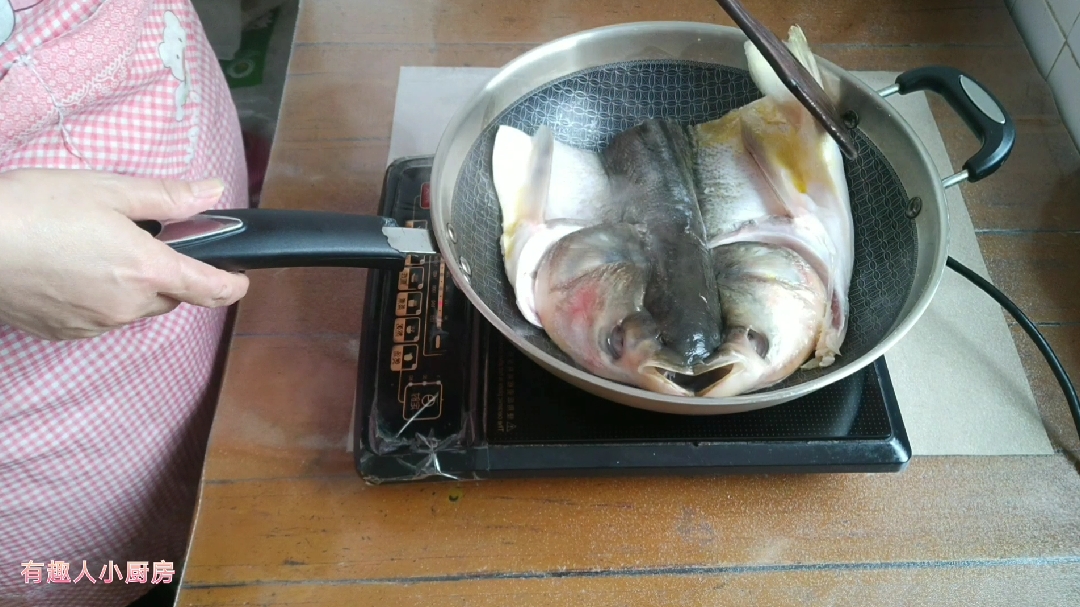 我儿子爱吃的大鱼头,刺少肉嫩,还真好吃
