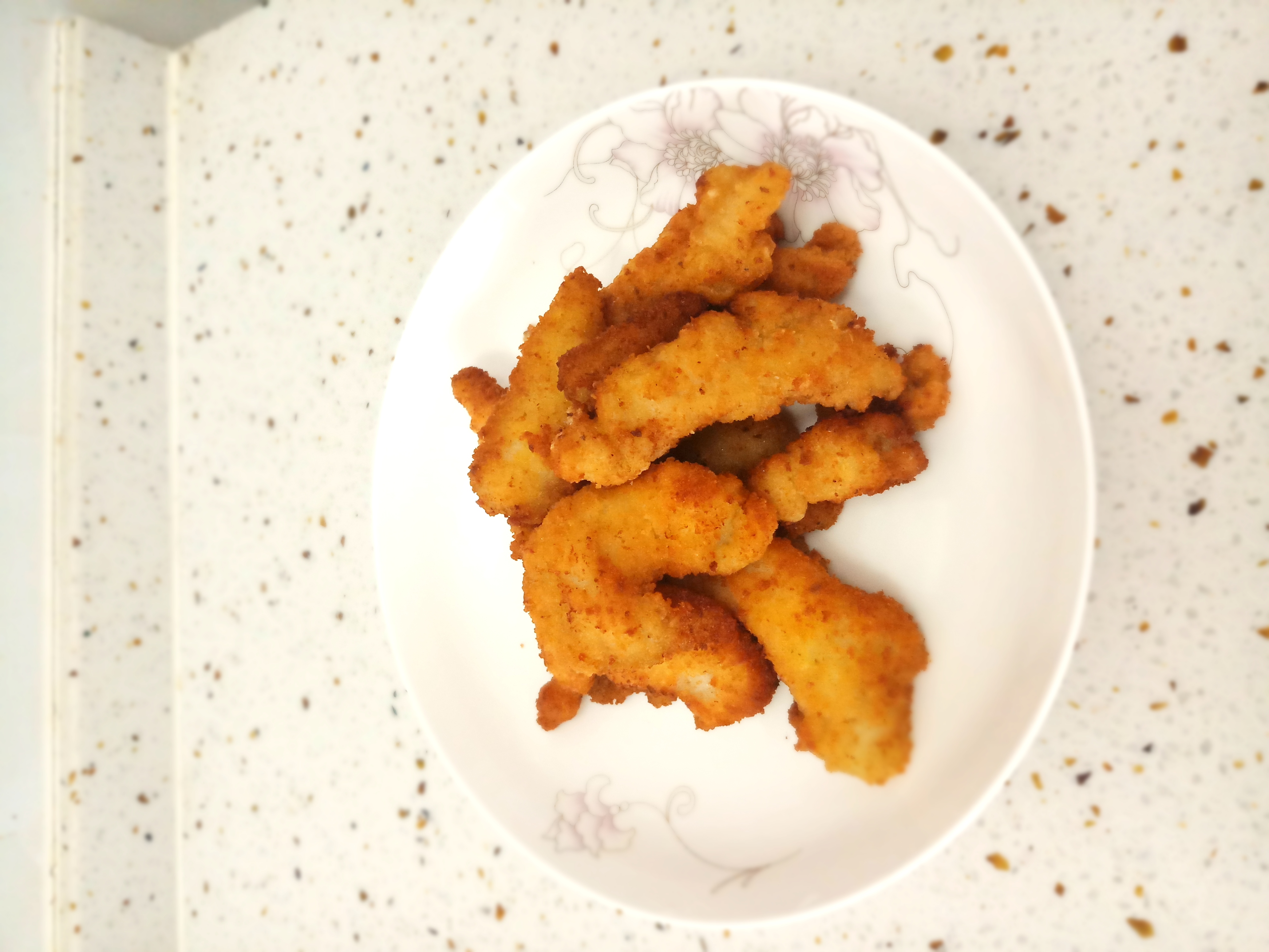 教你在家做鱼柳,这样做外皮金黄酥脆,内里松软。好吃不油腻……