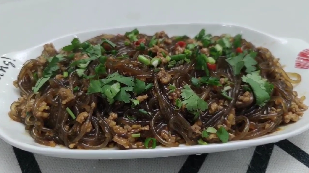 肉末粉丝可以这么做,简单美味,好吃到连汤汁都不剩