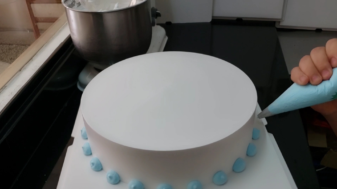 酷酷的摩托车蛋糕,蛋糕师太有创意了,喜欢的朋友请双击哦!