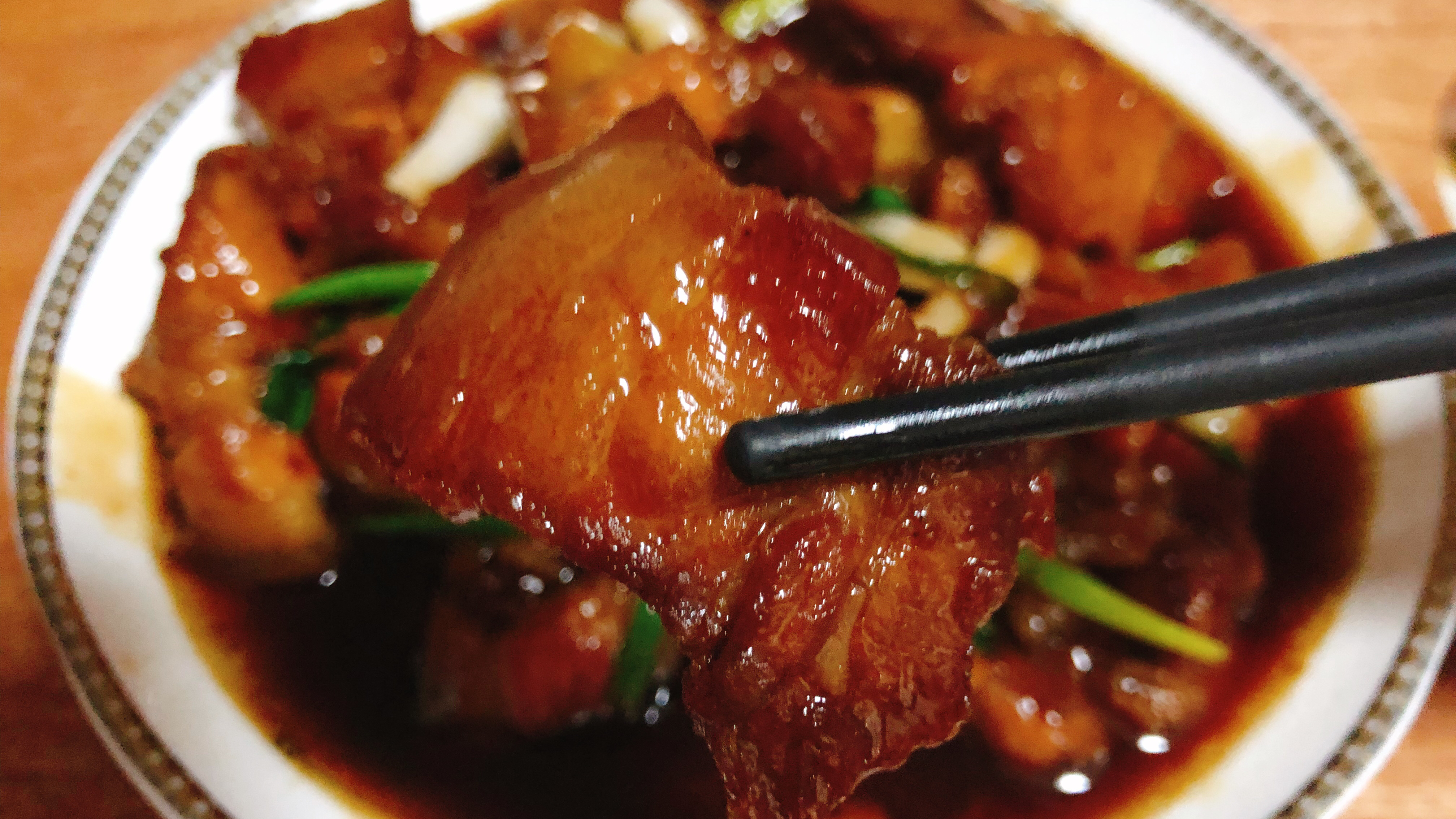 最怕肉这样做巨好吃 肥而不腻的客家黄焖肉