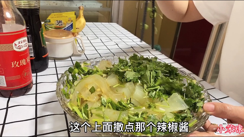 天热没胃口,试试这个凉拌菜,麻辣鲜香的凉粉,简单方便