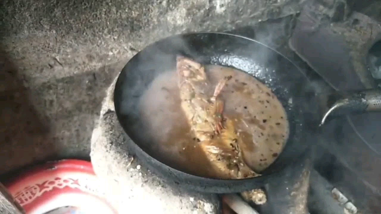 3斤红娘子海鱼。木柴炖的。味美肉鲜。超好吃了。
