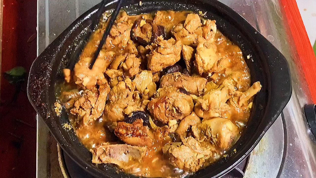 在家这样做砂锅鸡,比饭店里的都好吃