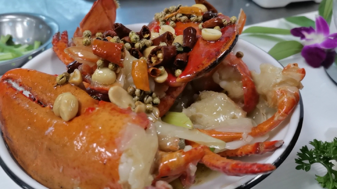 辉哥做菜:麻辣波士顿龙虾,这么做太好了