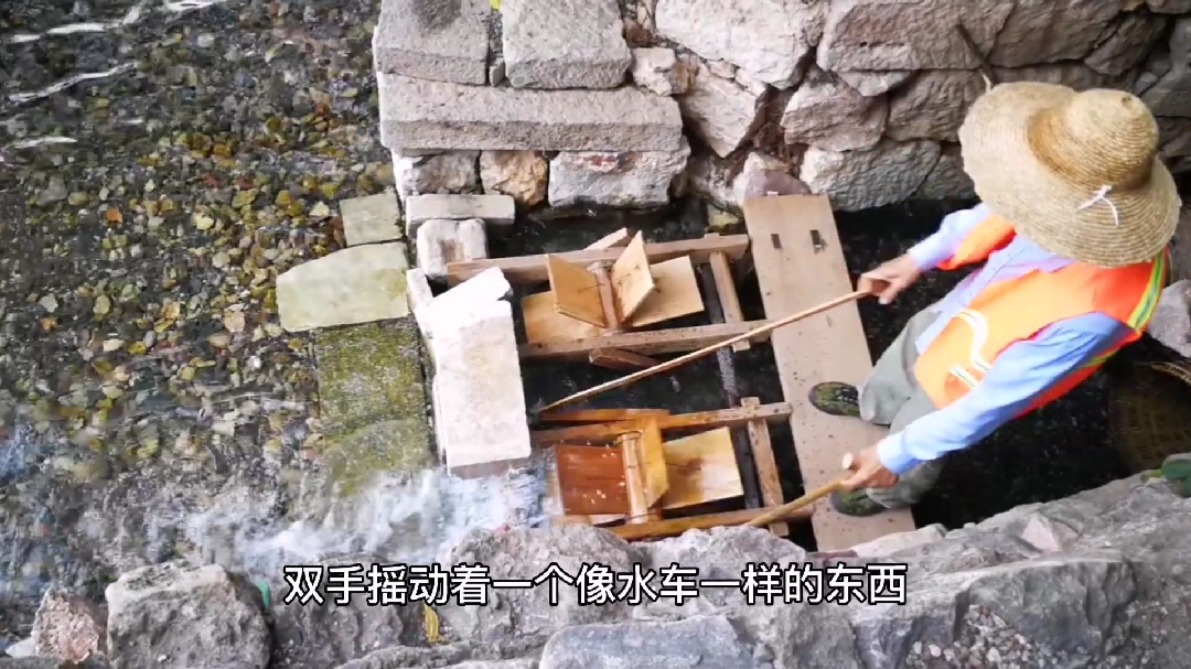 看抚仙湖的渔民捕鱼,他们是怎样利用抗浪鱼的特性来捕鱼的