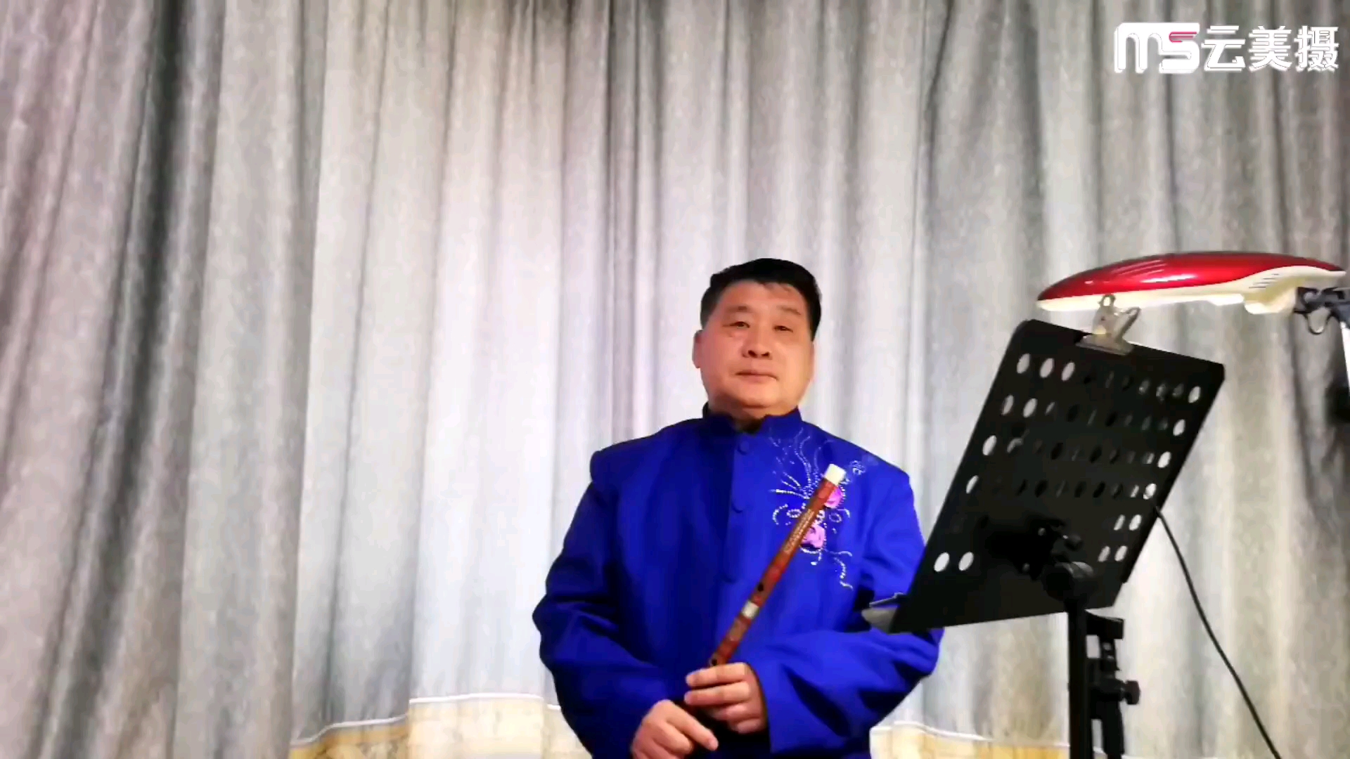 笛子独奏《陕北好》高明曲。