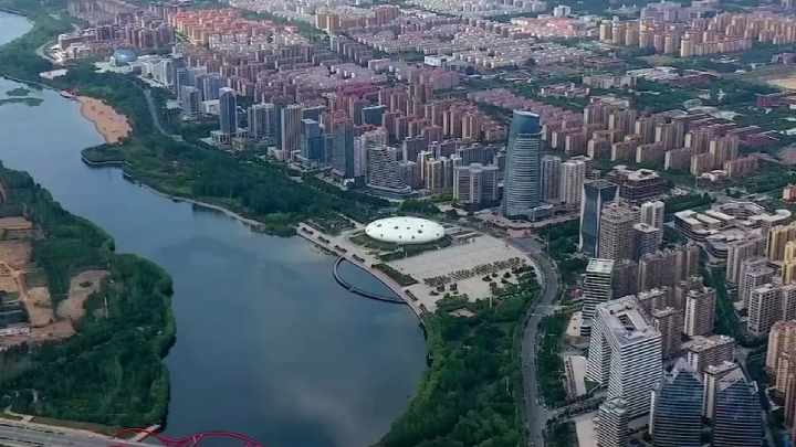 河南省第七站:鹤壁市城市风景实拍,视频开始为鹤壁市全景航拍。