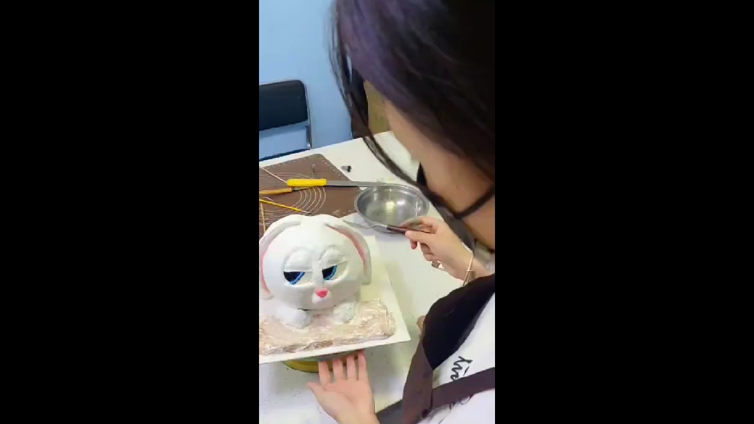 网红巧克力配件造型课 调温插件异性蛋糕学习培训