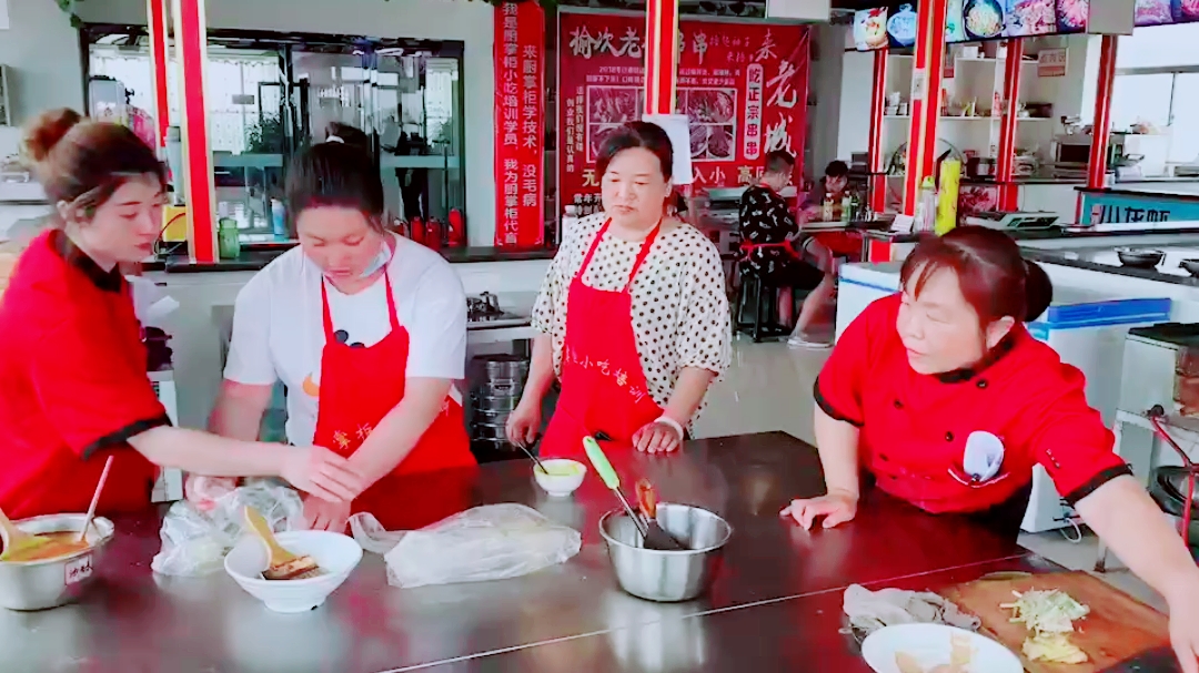 泰山烧饼技术培训班 曲阳教做泰山烧饼的地方