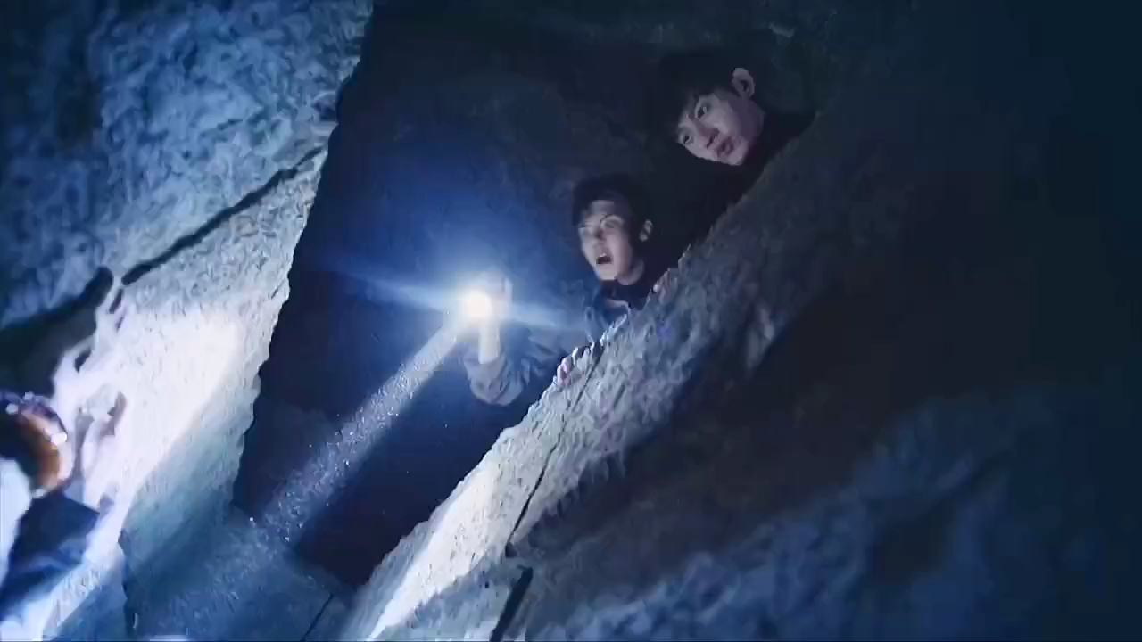 第4集|张起灵和吴邪等人遇到禁婆#盗墓笔记之怒海潜沙