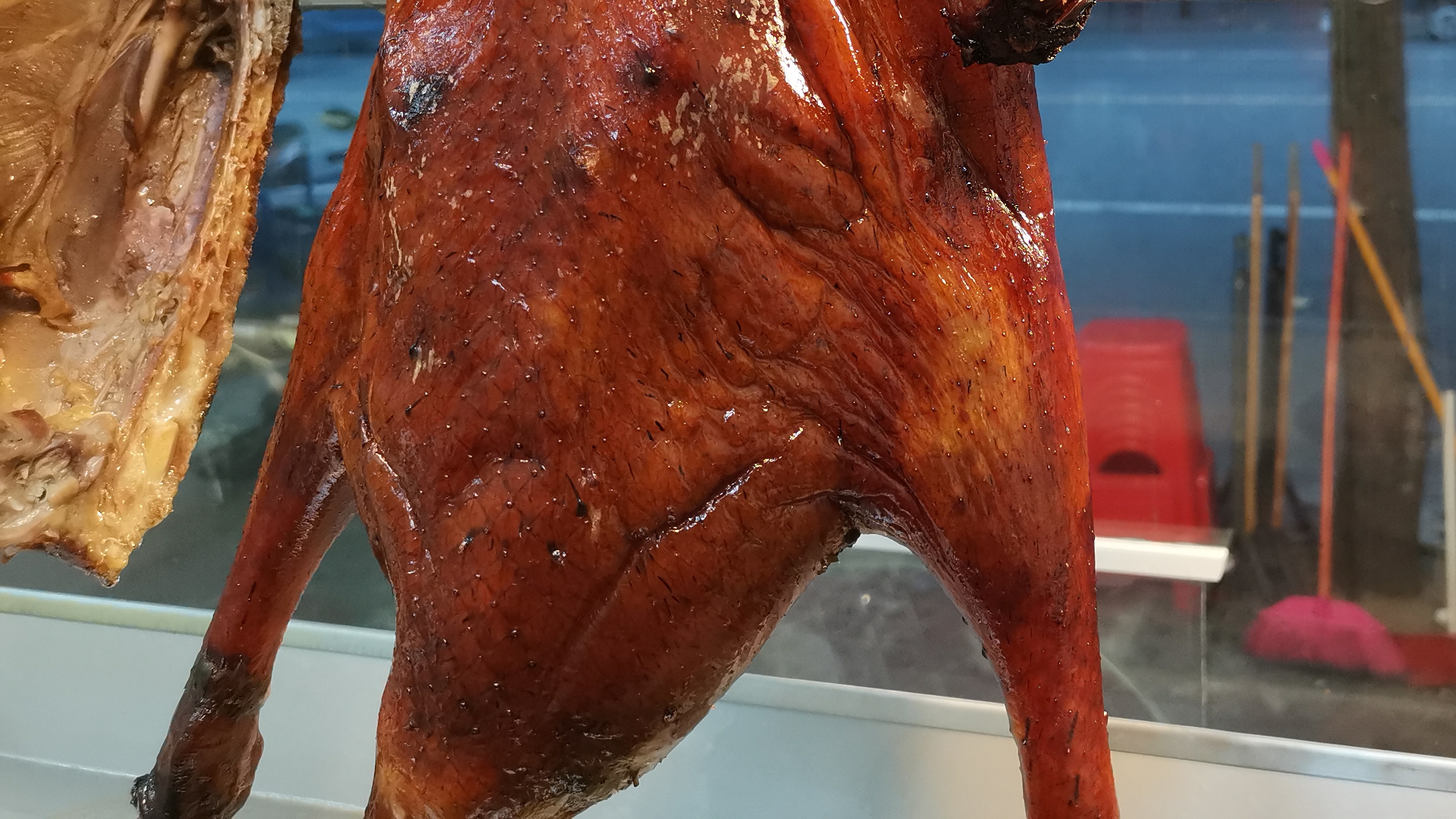 金牌烧鹅,烧鹅腿只需二十五元,全城最高性价比,小九吃舒服了