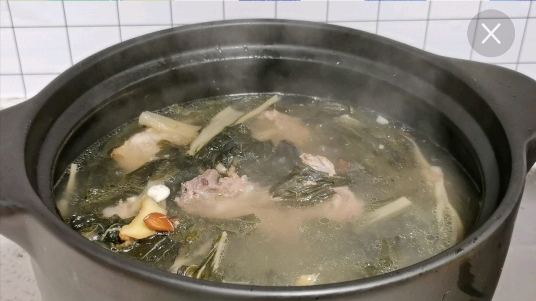 广东靓汤,菜干龙骨汤,清热润肺,味道清香口甘,3碗不够喝