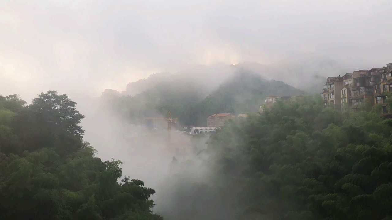 宛若仙境,赤水天鹅堡