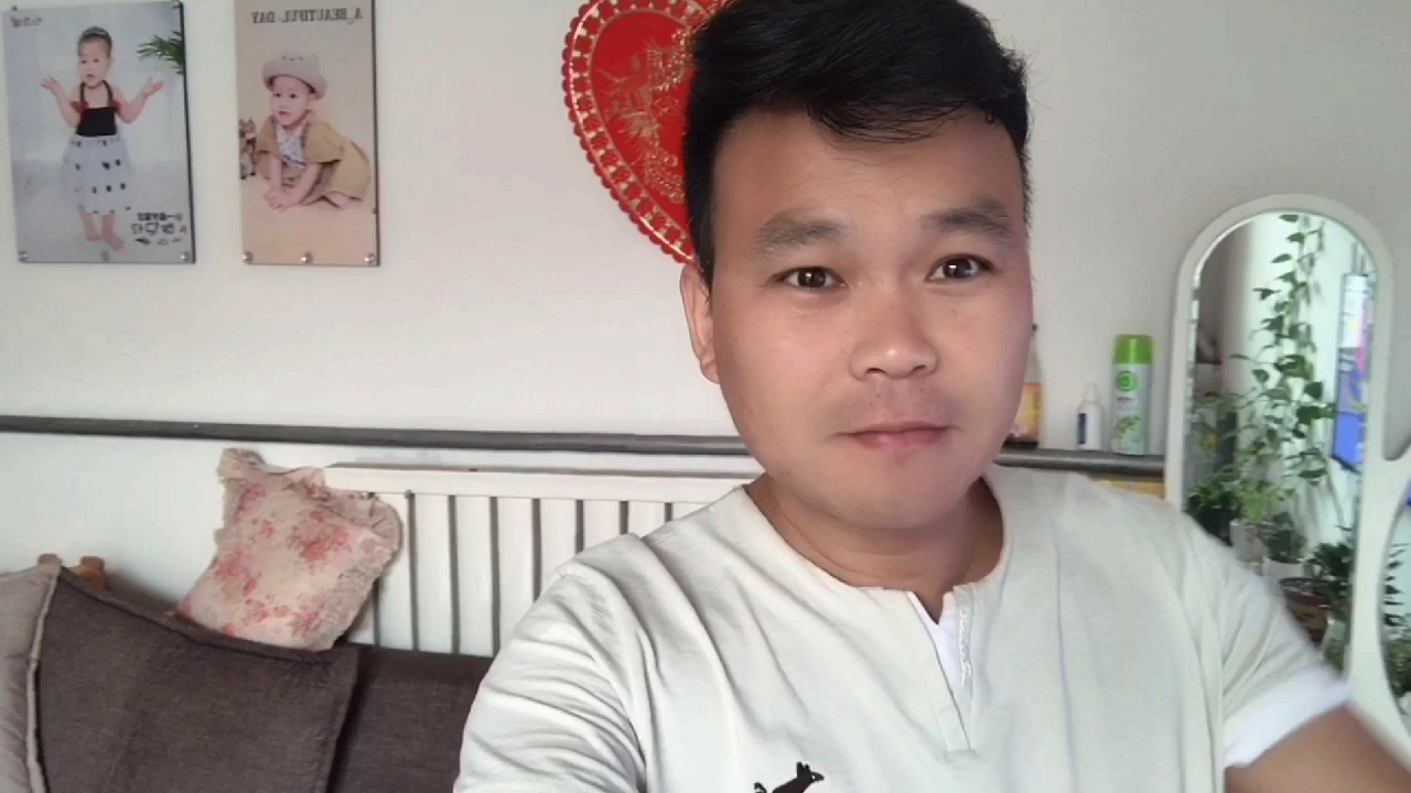 老妈生日,包的饺子,我买的蛋糕怎么样?你们怎么给父母过生日的