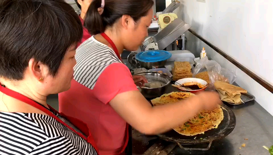 哪里教杂粮脆皮煎饼   厨掌柜小吃培训价格表