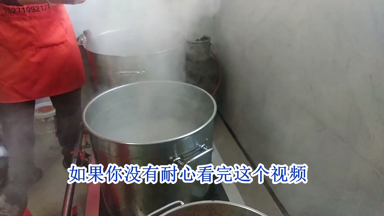 小伙问不懂安阳哪里学绝味鸭脖多少钱,卤菜摆摊生意真的很好