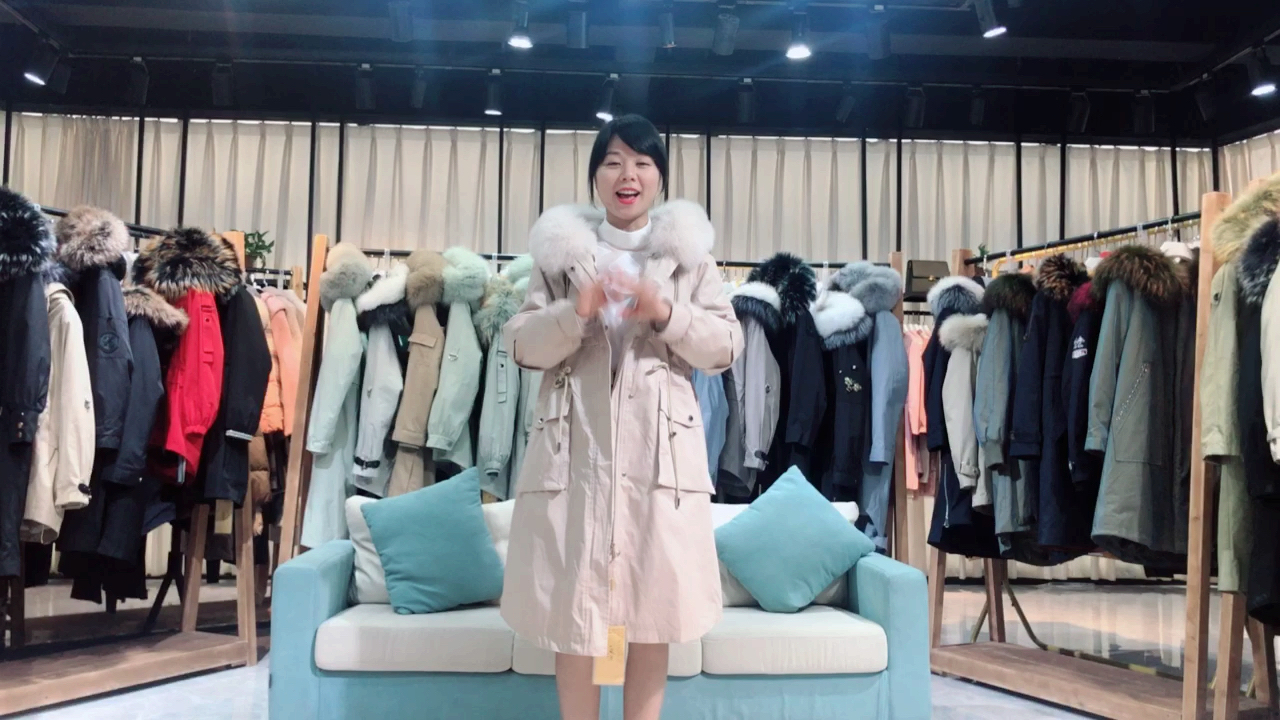 【艾薇儿】派克服20年冬装新款