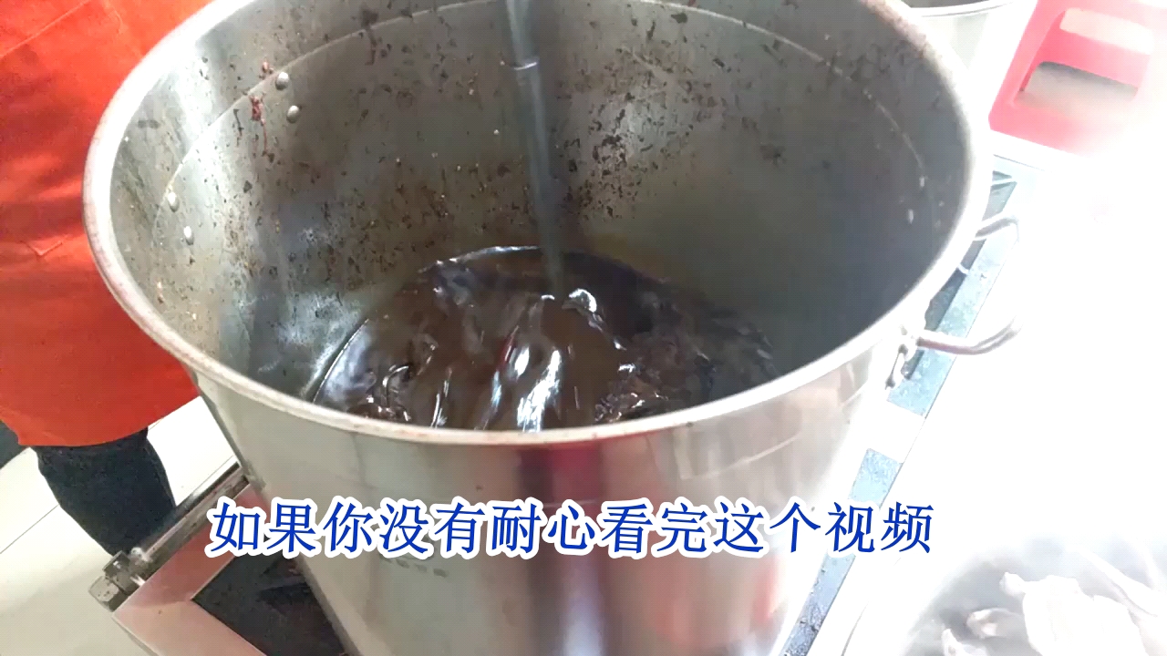 5年老师傅告诉你哪里有久久鸭脖学,卤菜加盟店的学员生意好