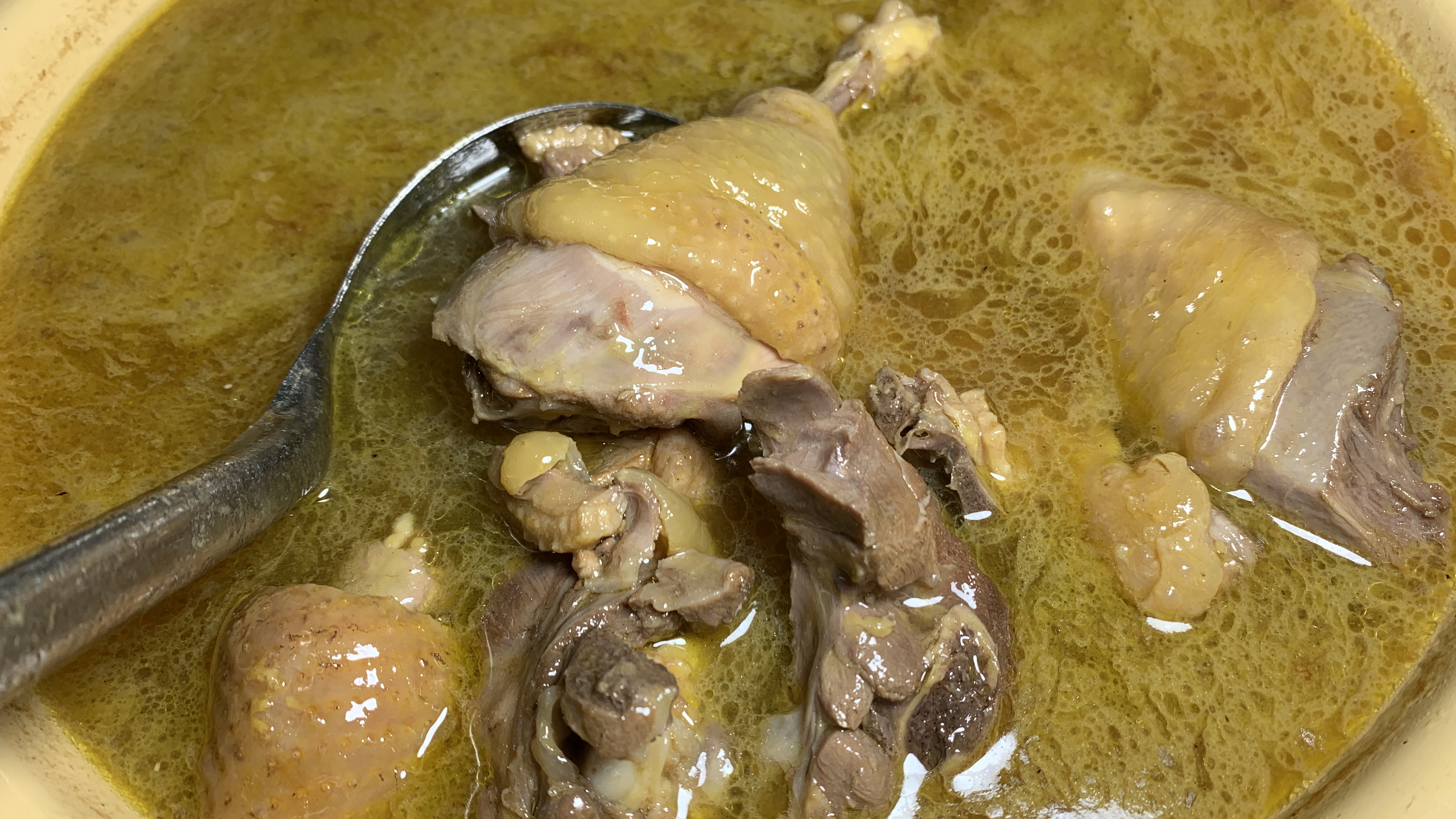 福建婆婆做的月婆鸡汤,真的是太好吃了,制作过程太过简单了