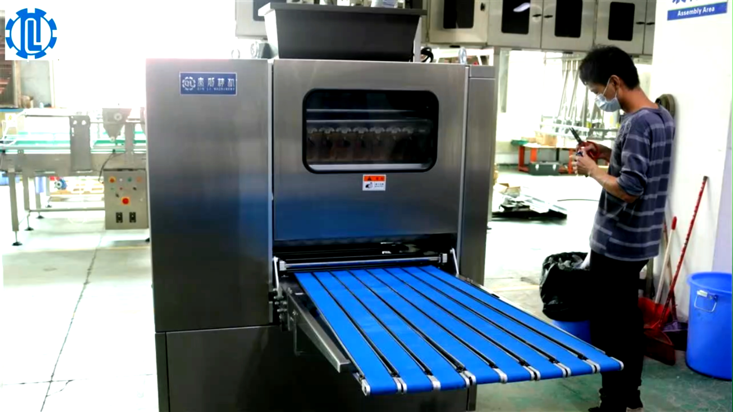 面团自动分块搓圆机QLDR-8,一次搓8粒