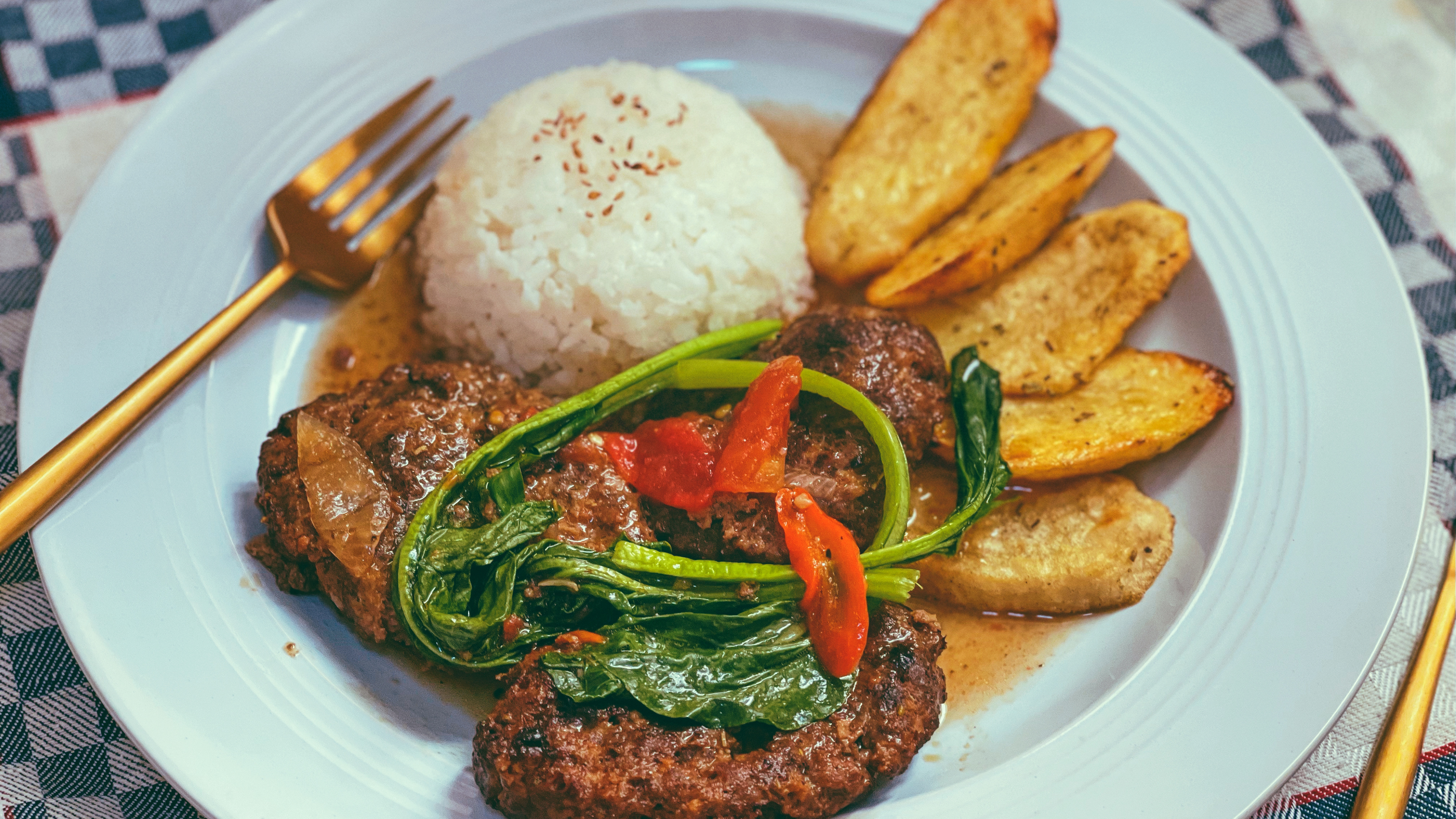 肉酱牛排katlit做法