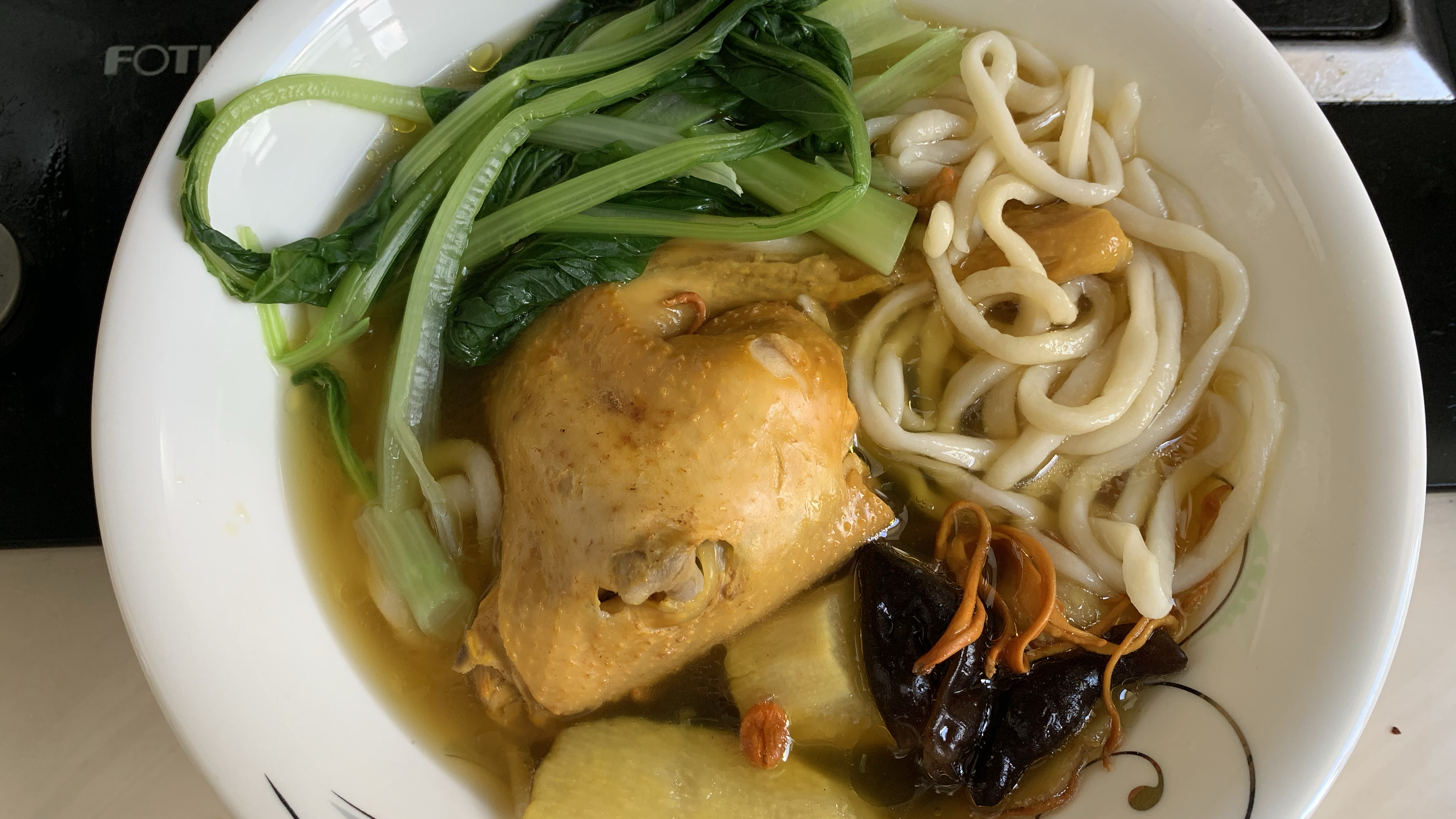 【养胃餐】如何烹制一碗养生又简单的鸡汤面