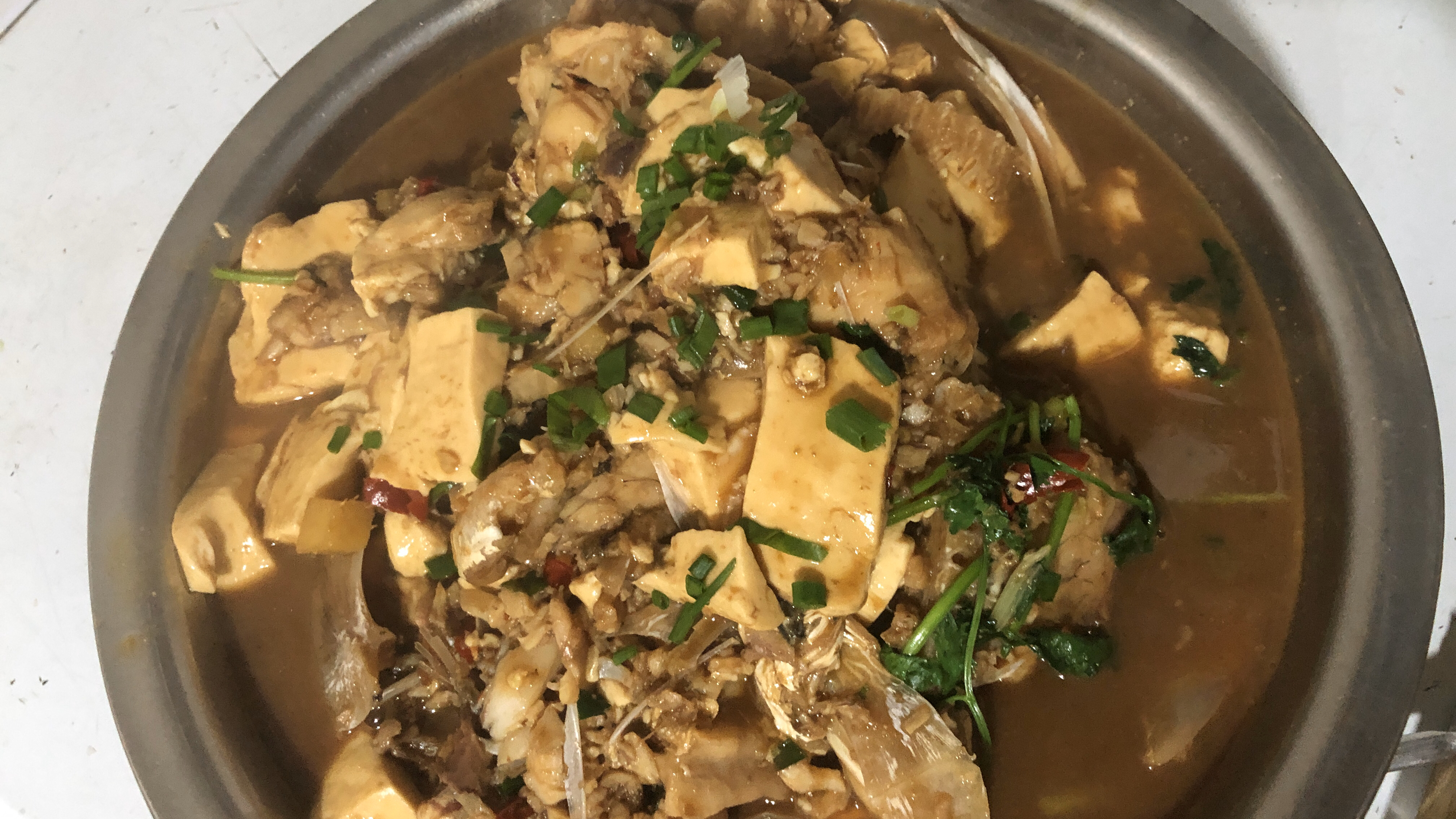 家常菜大鱼炖豆腐