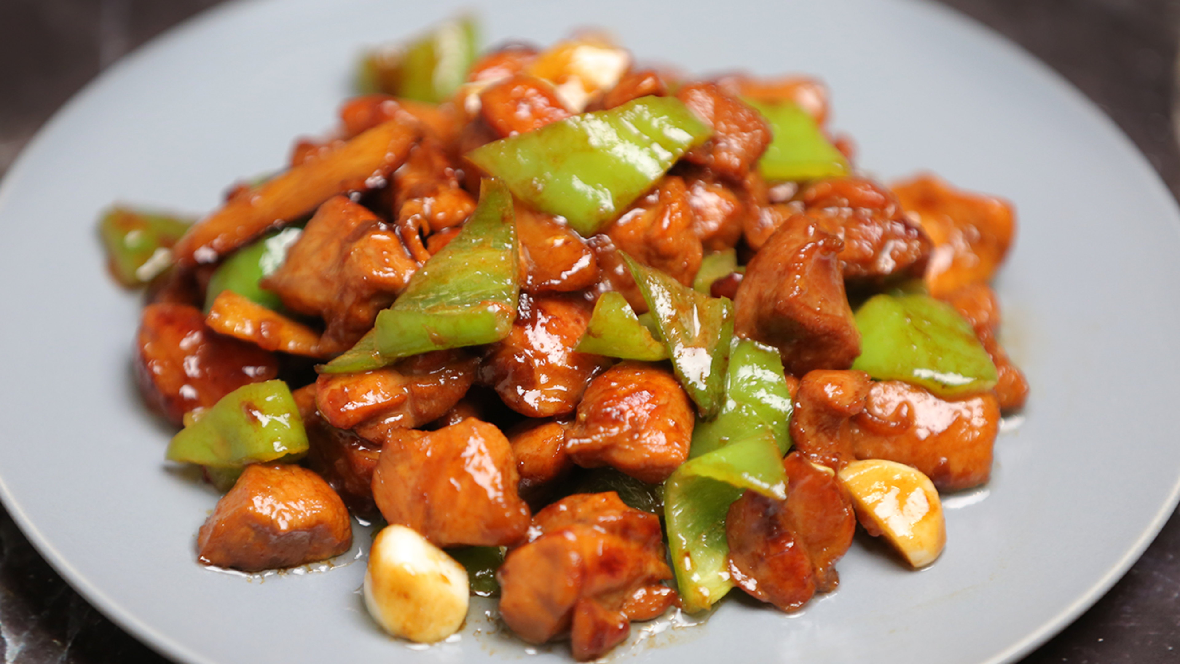 Nana原创【青椒烧鸡块】甜辣照烧口味、配上一碗大米饭绝了