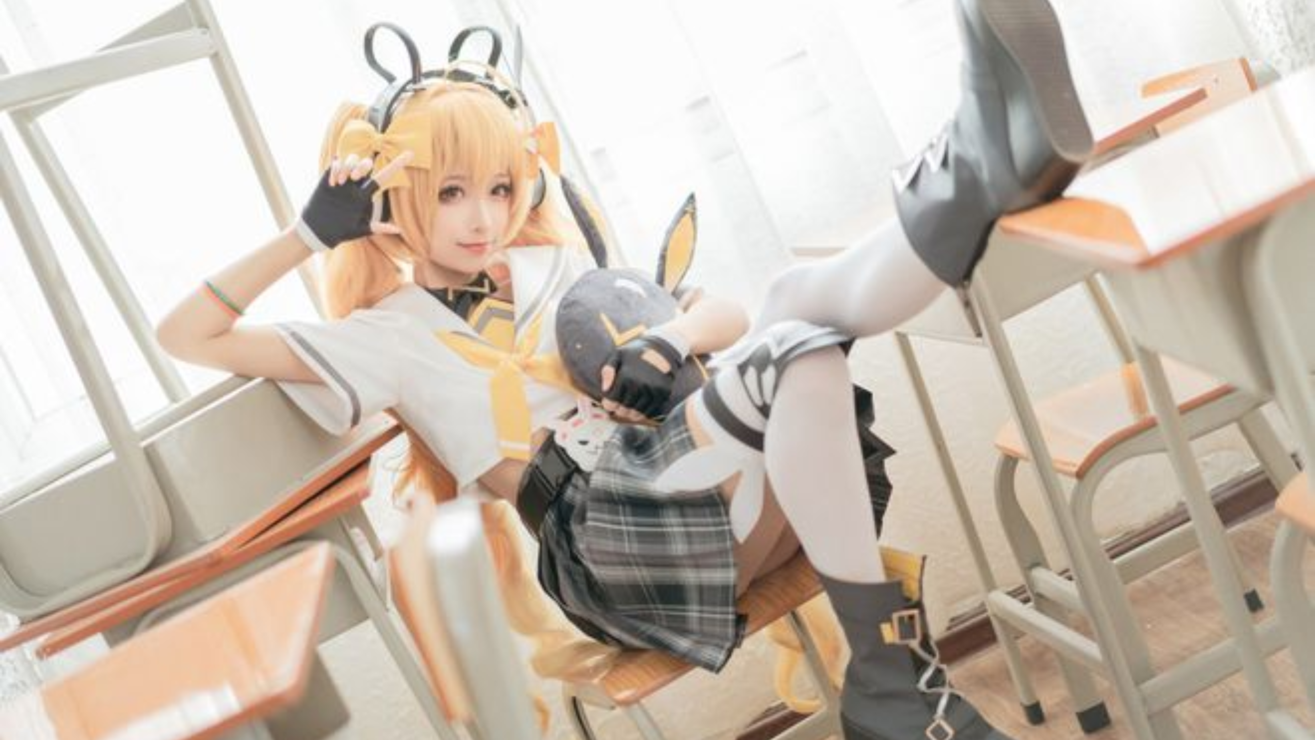 盘点全网安琪拉时之奇旅漫画少女cosplay合集,最后一个直呼内行