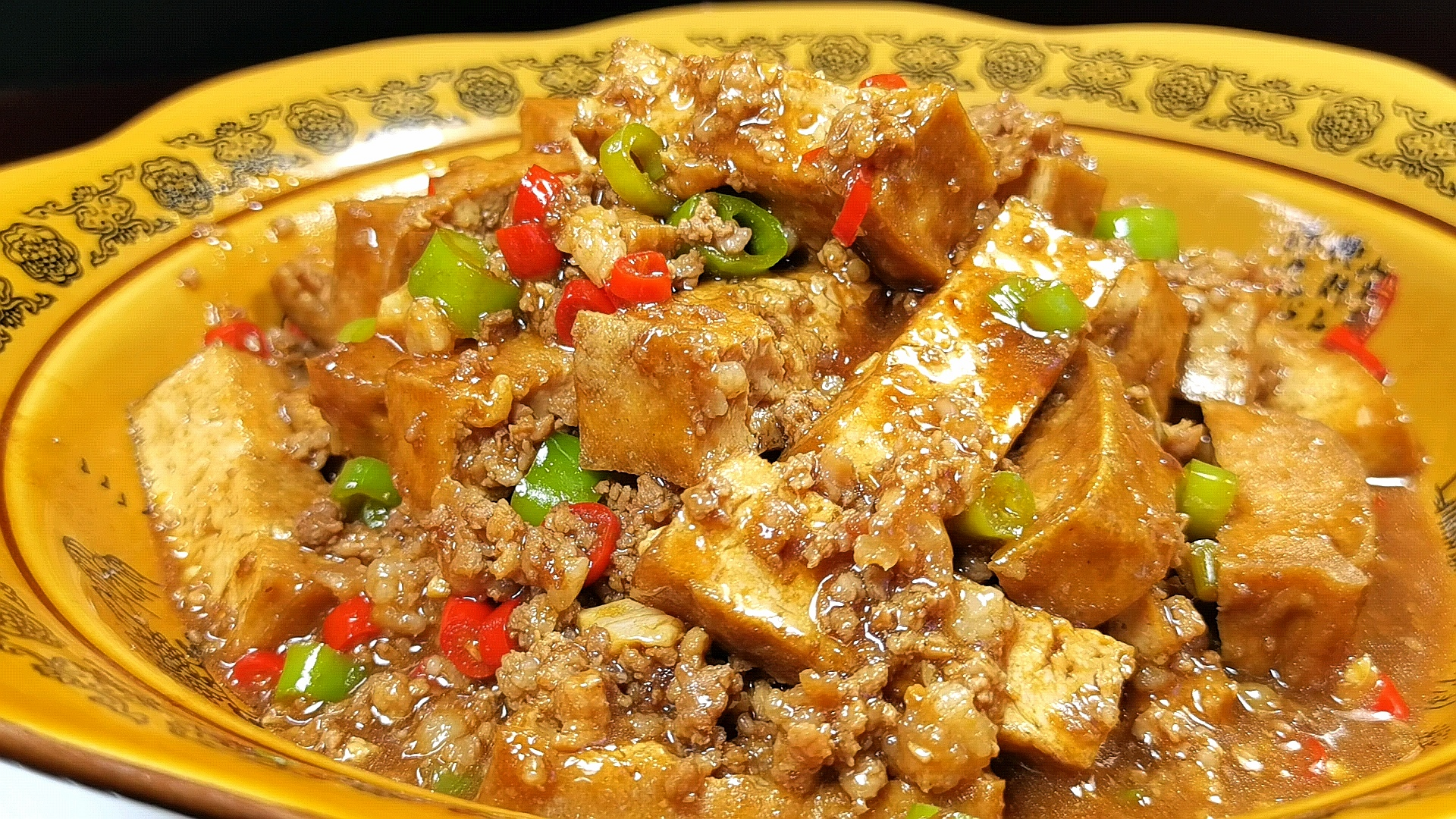 肉末烧豆腐还是这样做好吃,学会这个做法,全家人都夸你是大厨