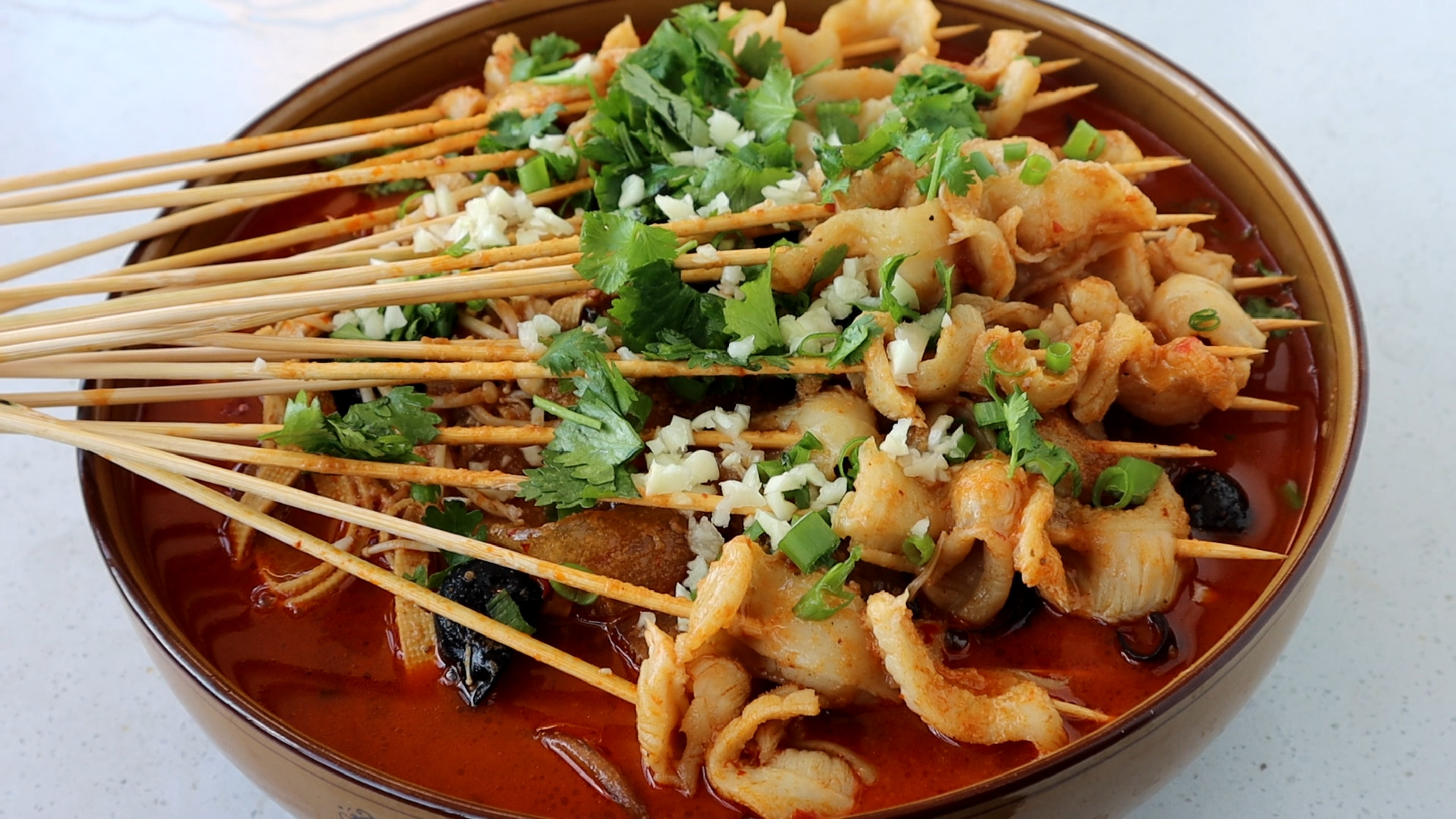 涮牛肚怎么做才好吃？原来诀窍这里，一次做一盆，太香了！