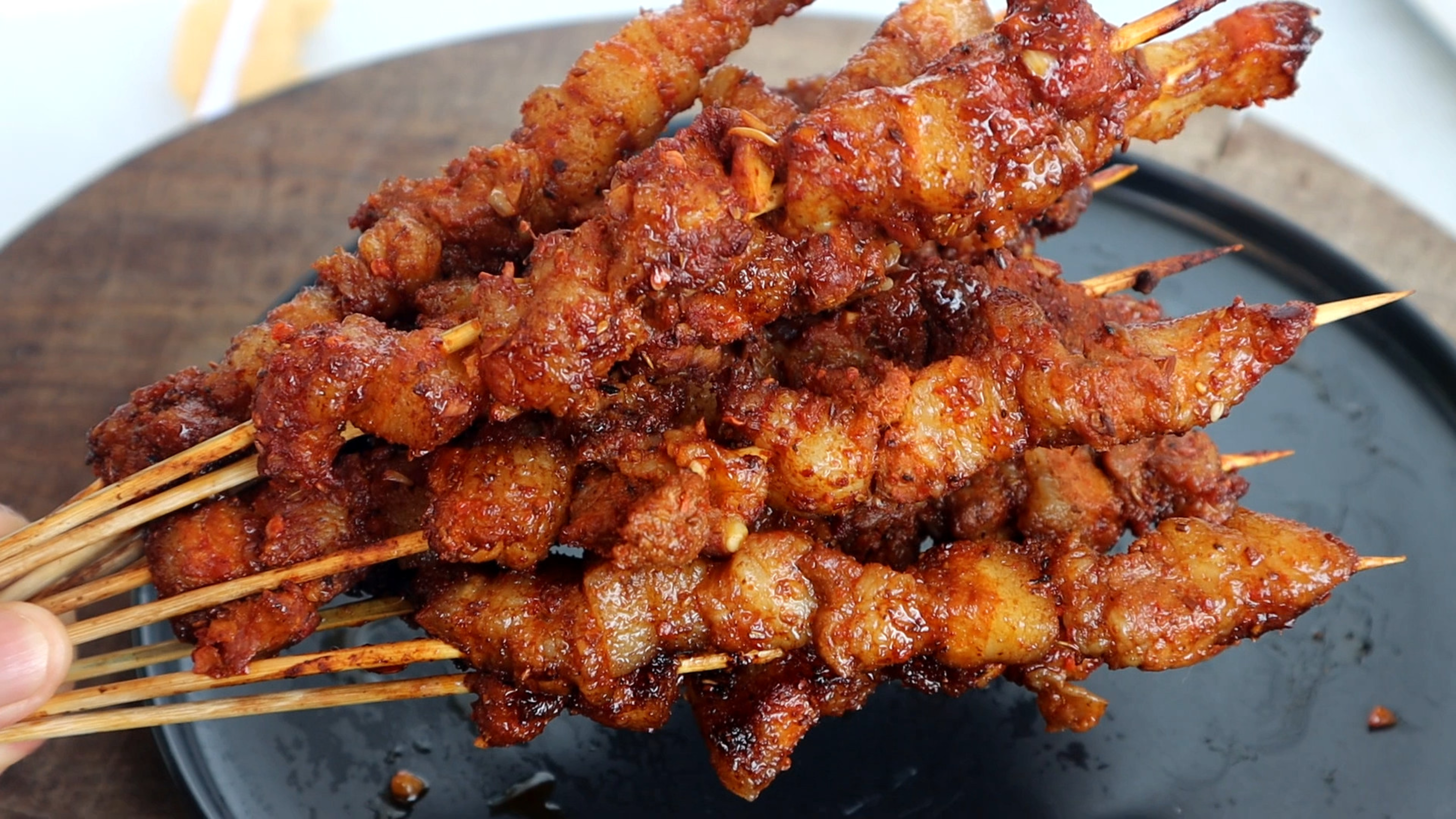 想吃烤肉不用去夜市了，教你在家就能做，健康无油烟，方法超简单