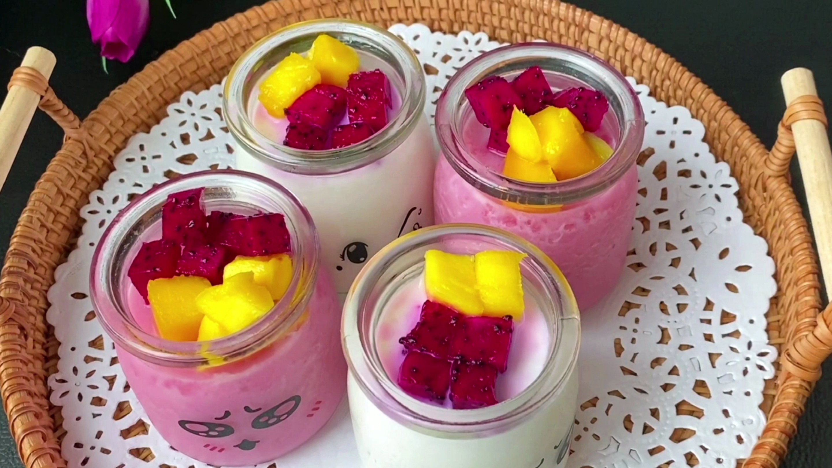 想吃双皮奶不用去奶茶店,自己在家做,干净卫生清凉爽口真过瘾