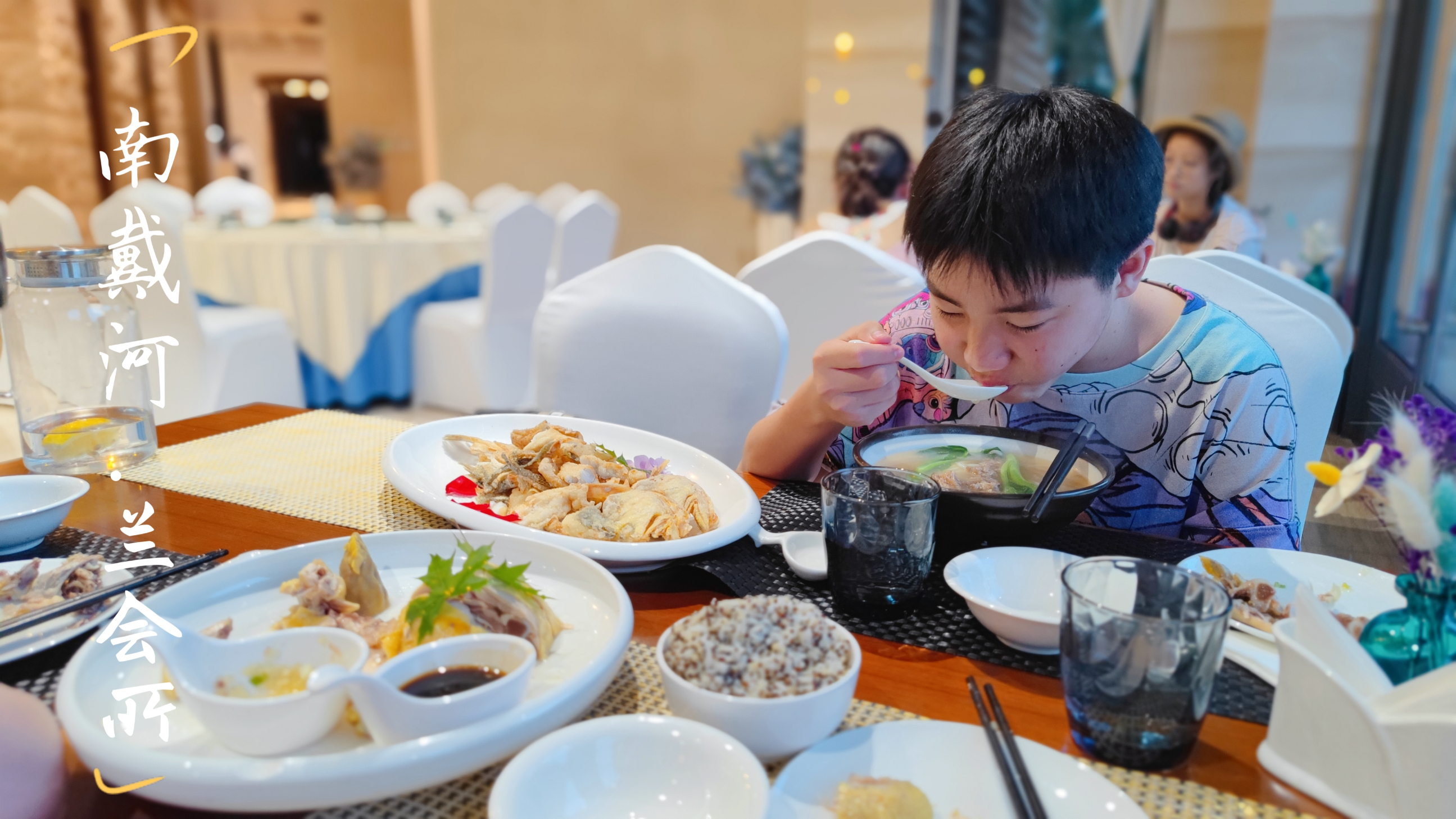 想家了!老公哄我,请我去高档餐厅吃粤菜!吃饱逛够,还是惦记猫
