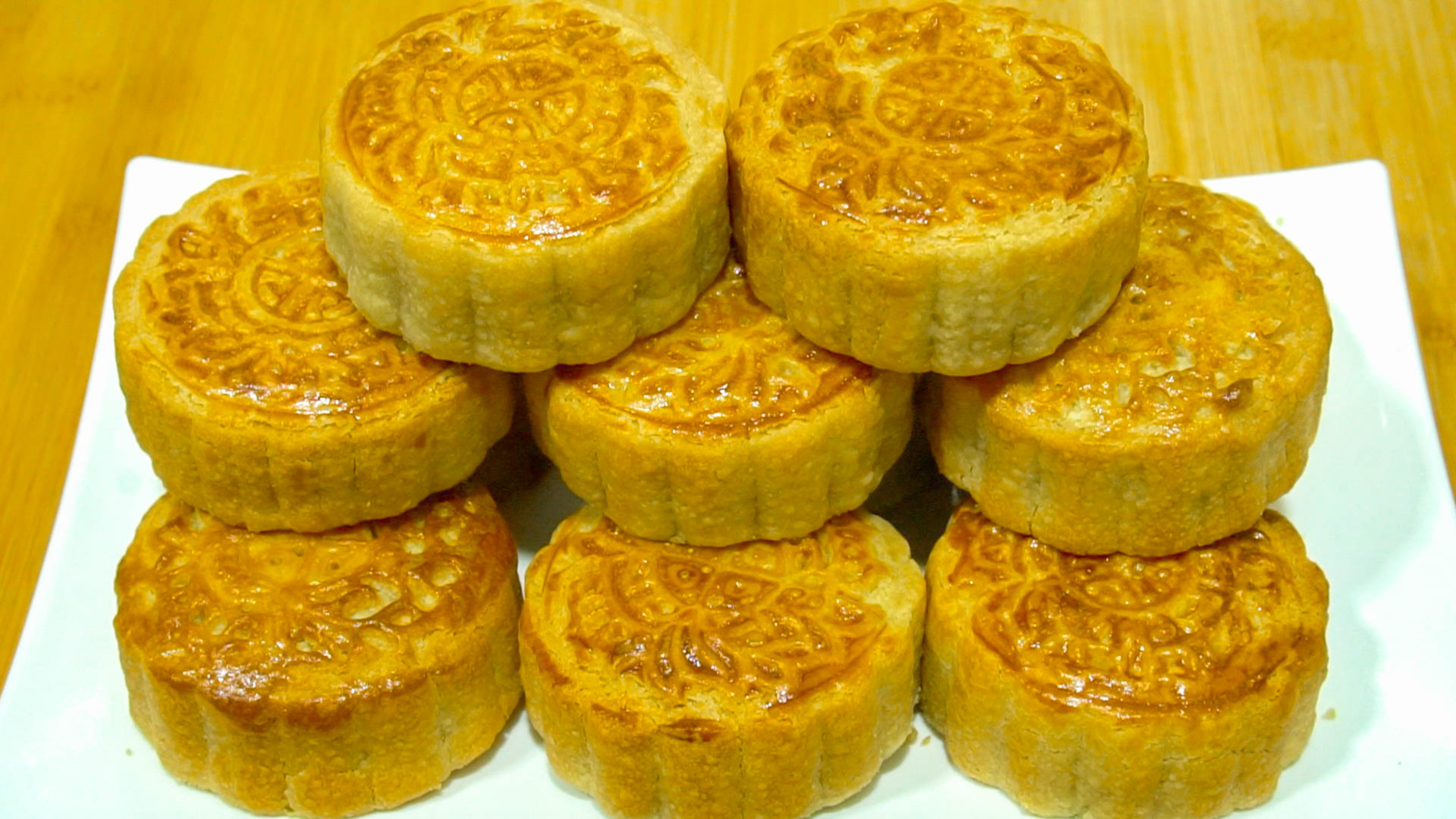 老式五仁月饼，没有烤箱也能做，皮薄馅足不油腻，干净卫生无添加