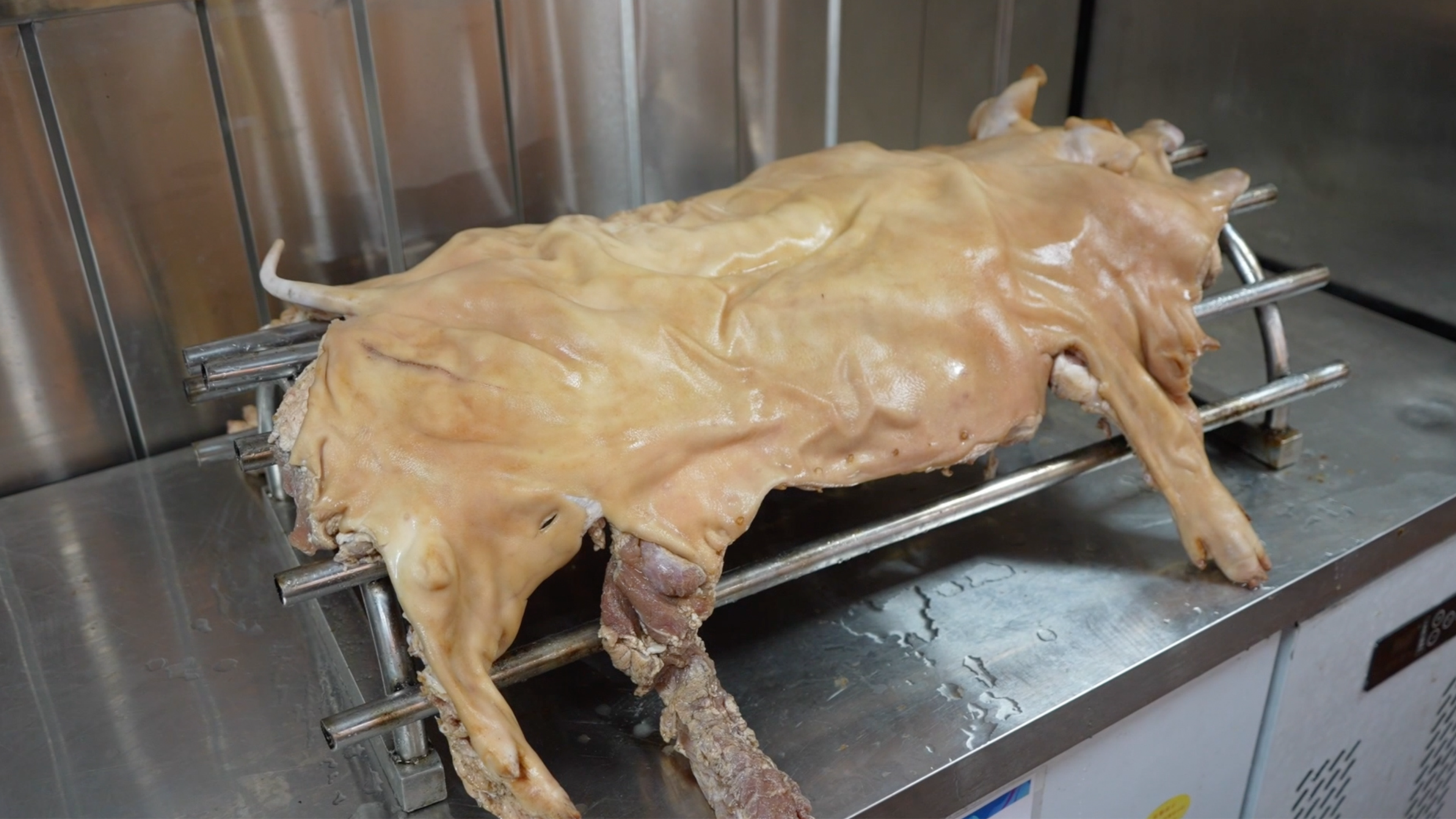 猪肉健康的吃法,广东顺德均安蒸猪制作食谱,舌尖上的美食推荐