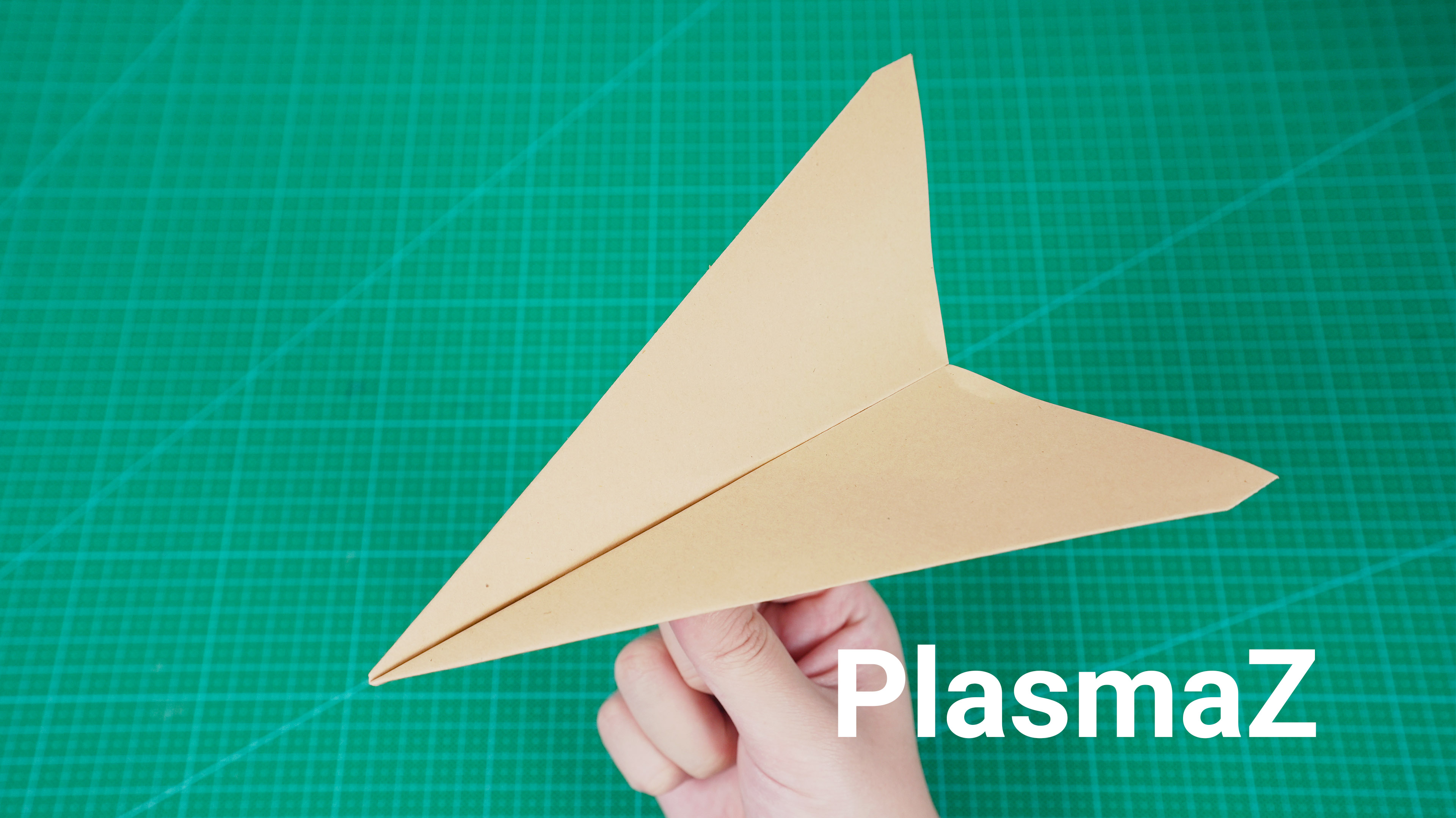 颜值超高的PlasmaZ纸飞机，飞得又远又快又稳！